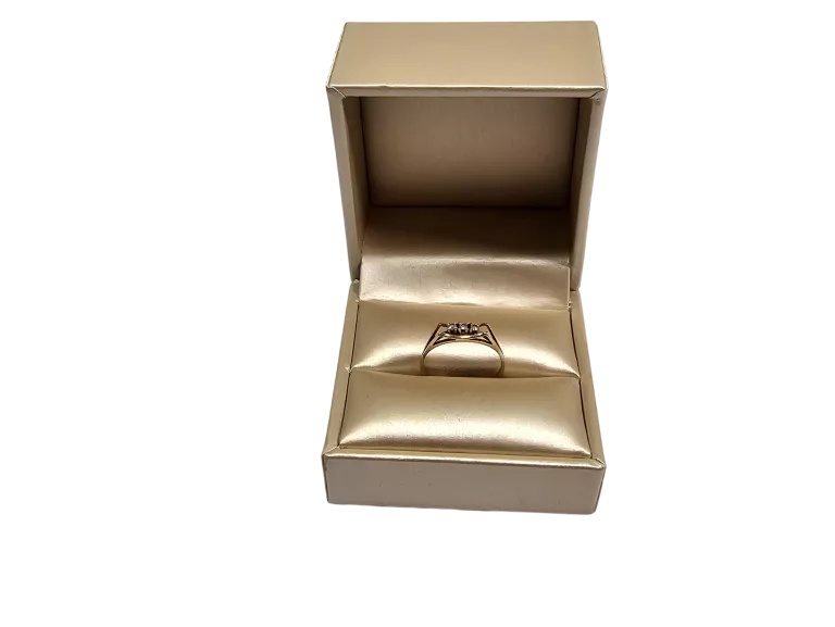 zloty-pierscionek-z-cyrkoniami-p585-w150g-r16-kamien-17088-128