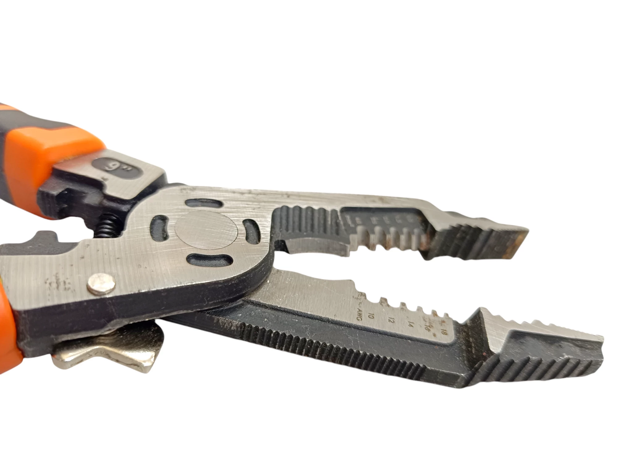 kombinerki-wielofunkcyjne-waart-cr-v-kod-producenta-154284