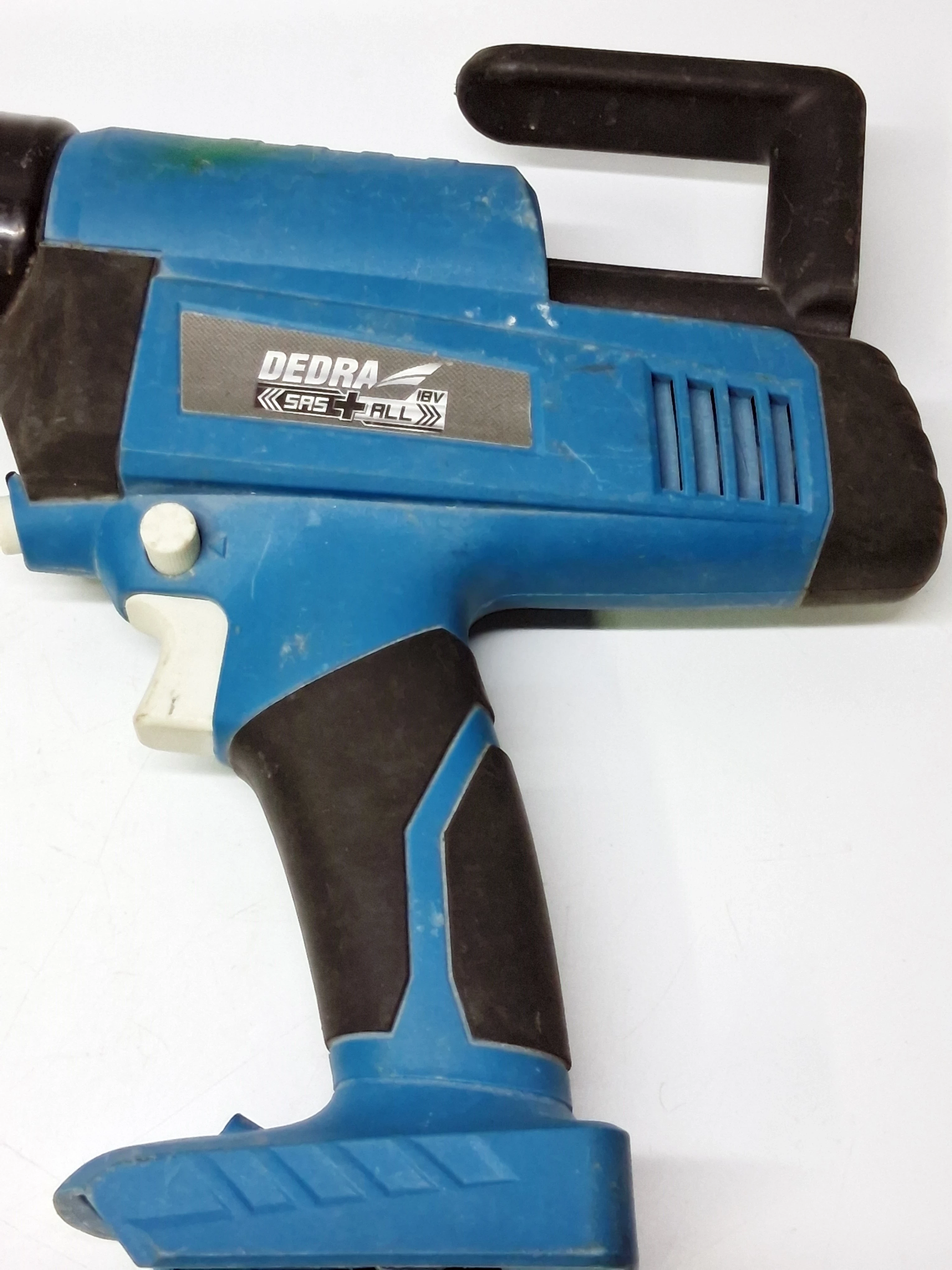 akumulatorowy-wyciskacz-do-silikonu-dedra-ded7056-marka-248811-950237