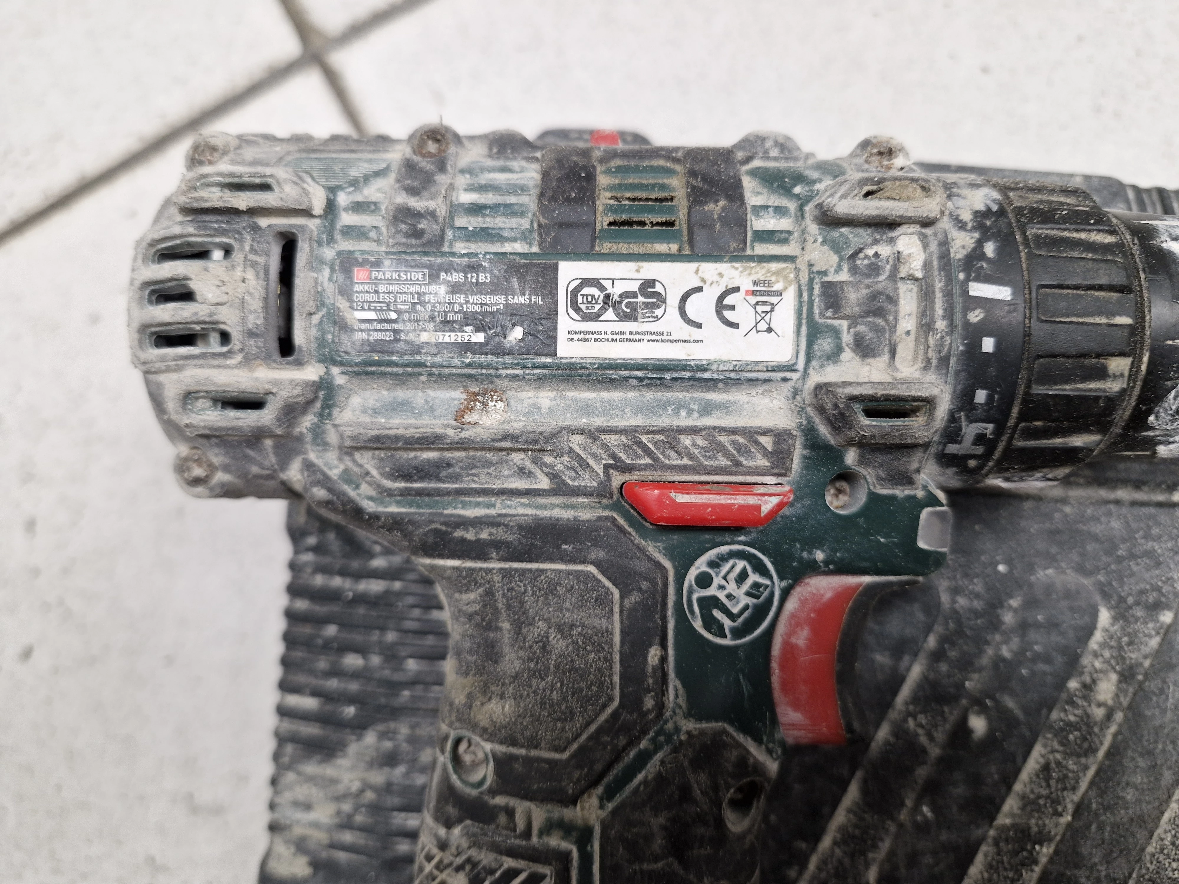 wkretarka-parkside-pabs-12-b3-waga-wiertarki-076