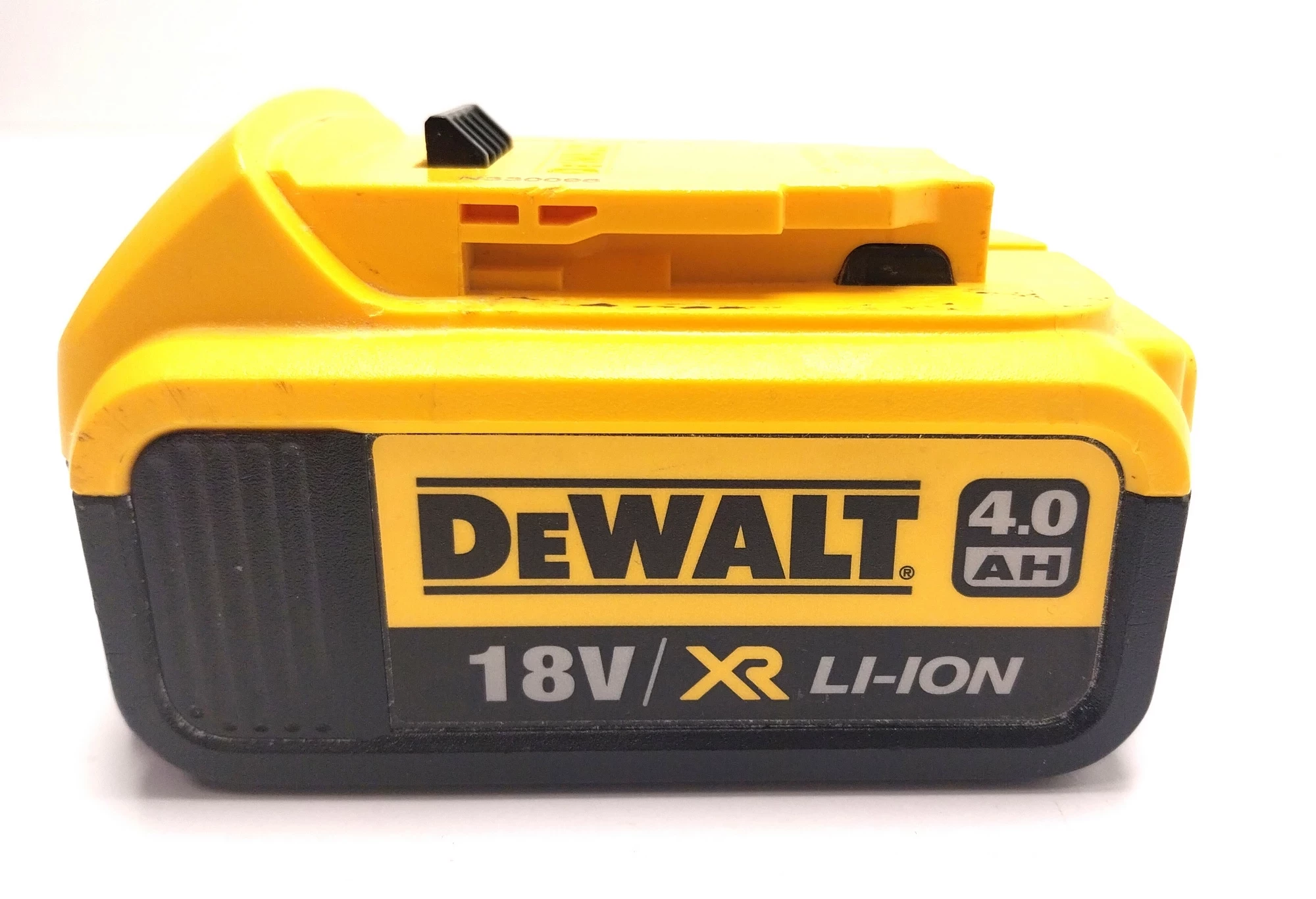 akumulator-dewalt-dcb182-40ah-18v-2015r-napiecie-v-128551-6