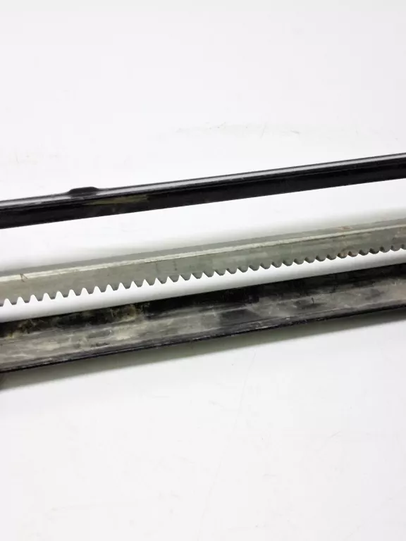 akumulatorowy-wyciskacz-do-silikonu-dedra-ded7056-waga-narzedzia-210