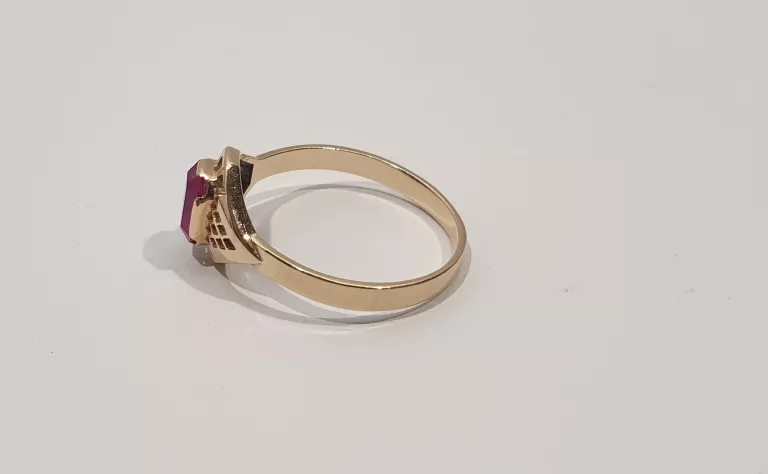 sliczny-zloty-pierscionek-p585-g272-r20-stan-11323-2