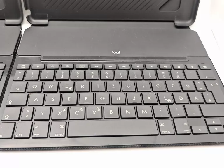 2x-klawiatura-logitech-slim-folio-ipad-stan-11323-2