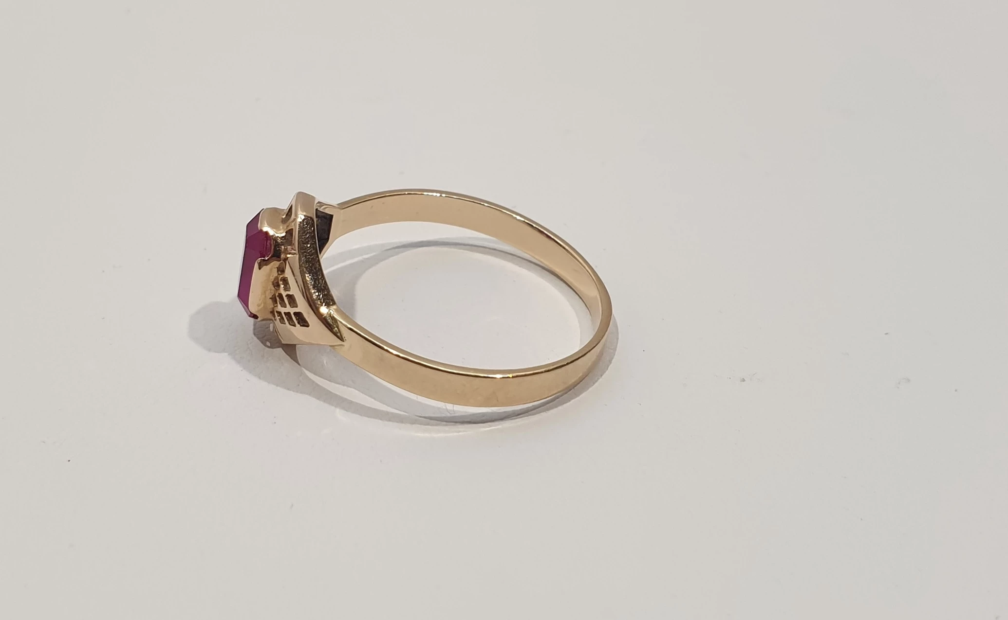 sliczny-zloty-pierscionek-p585-g272-r20-stan-11323-2