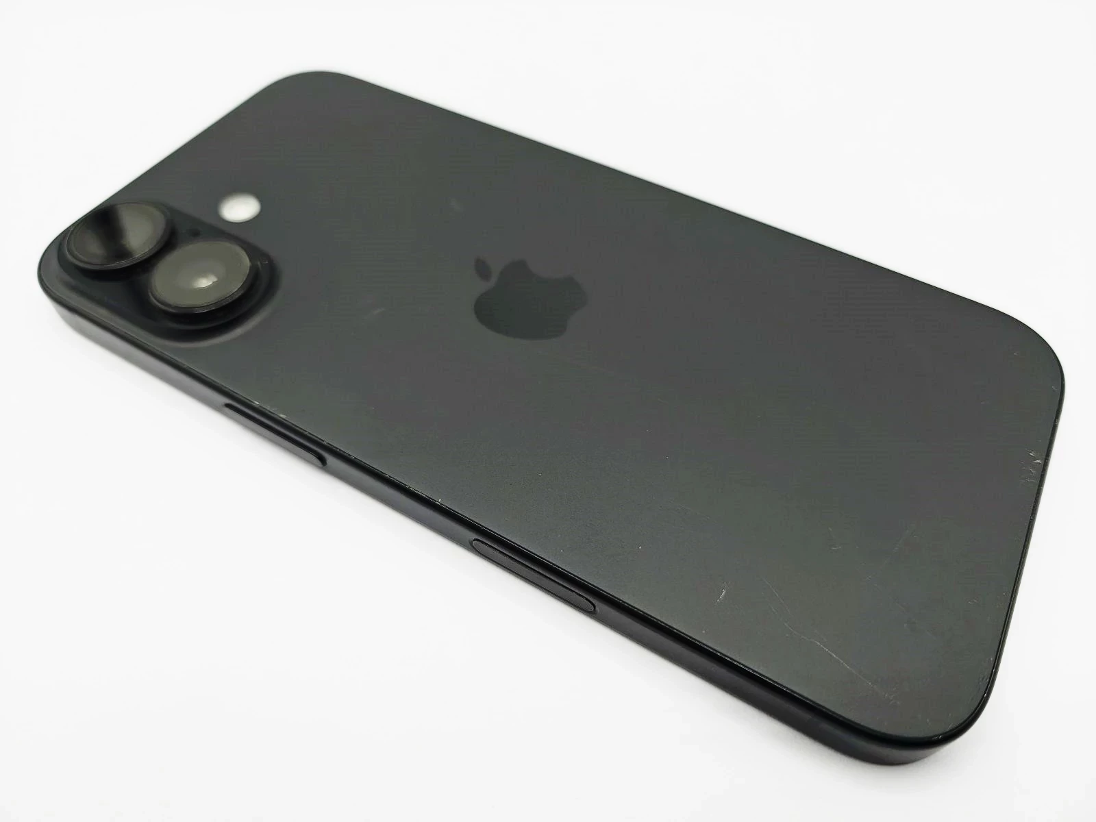 telefon-iphone-16-128gb-bateria-100-at-okazja-at-kod-producenta-mye73hxa