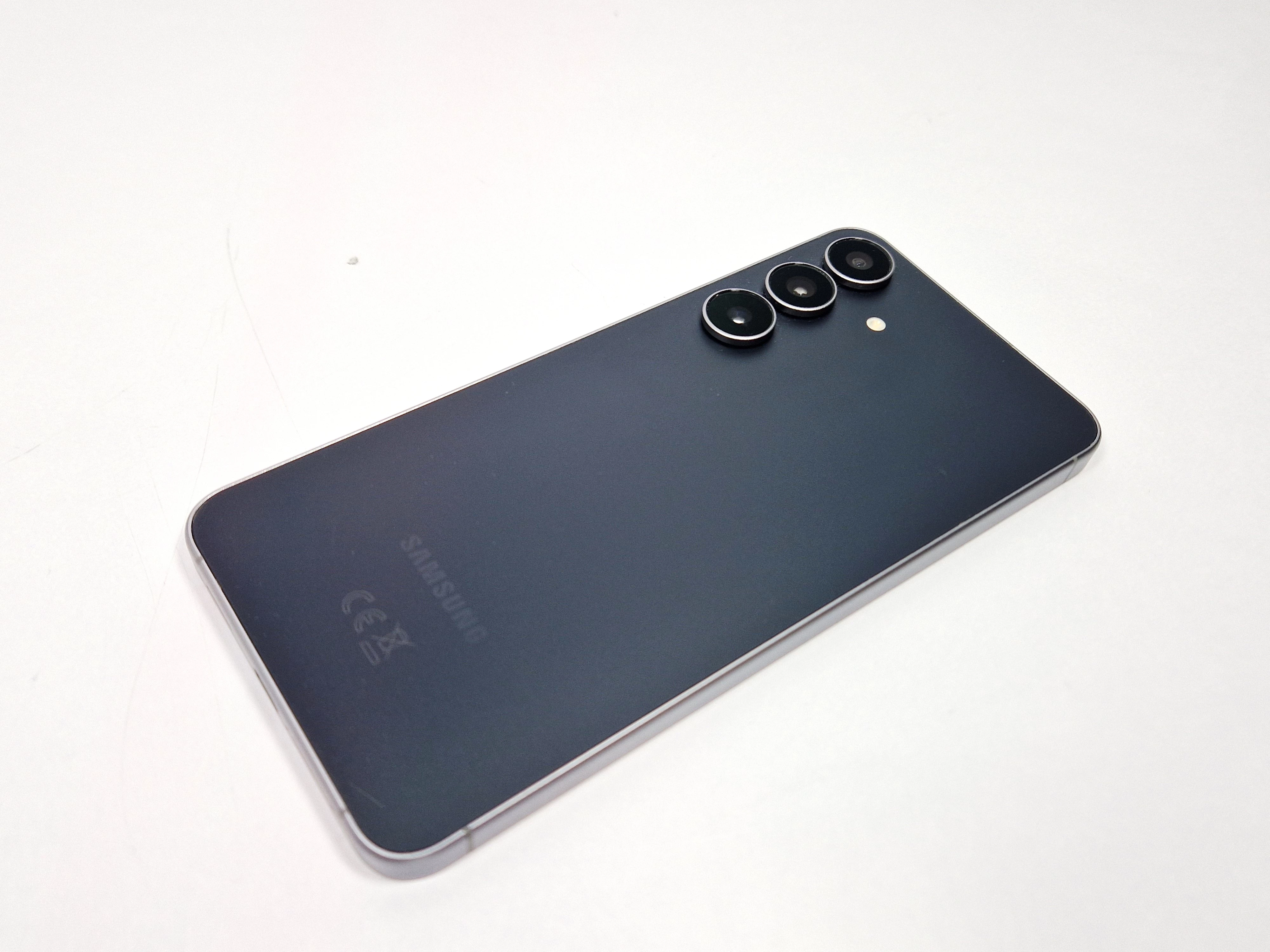 telefon-samsung-s25-fe-6128gb-stan-11323-2