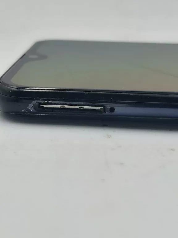 telefon-samsung-galaxy-a50-1284gb-przekatna-ekranu-640