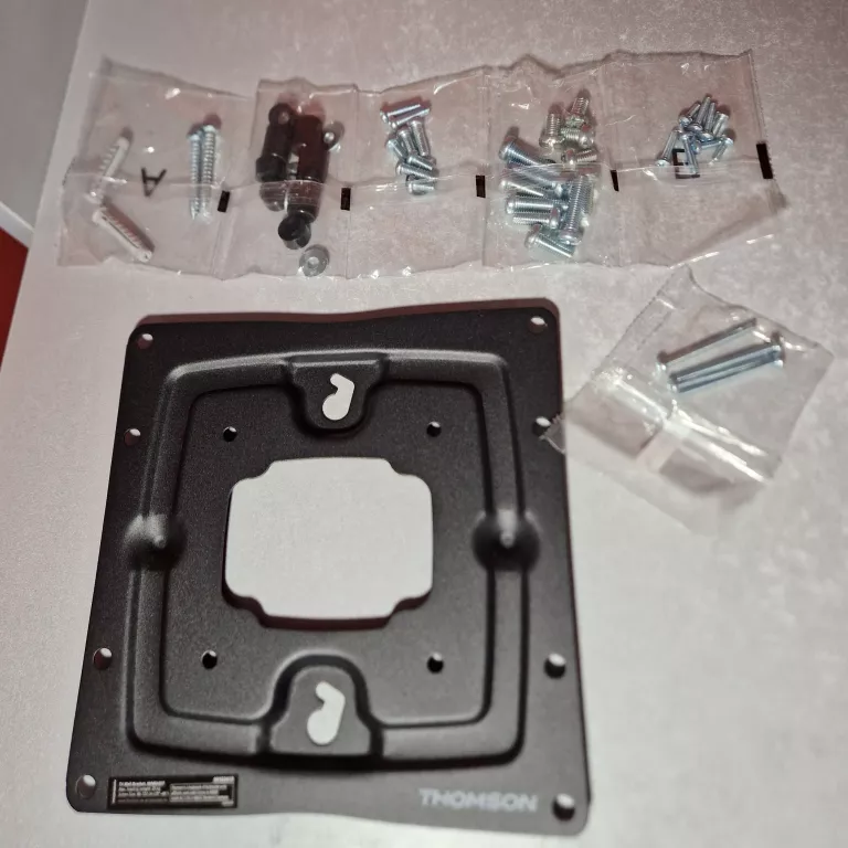 thomson-uchwyt-scienny-do-telewizora-19-48-cali-25kg-stan-11323-2