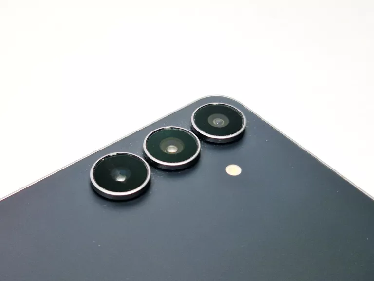 telefon-samsung-s25-fe-6128gb-ean-gtin-8806097644699