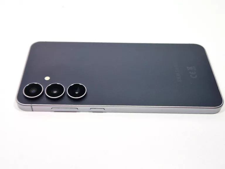 telefon-samsung-s25-fe-6128gb-wbudowana-pamiec-202869-214189