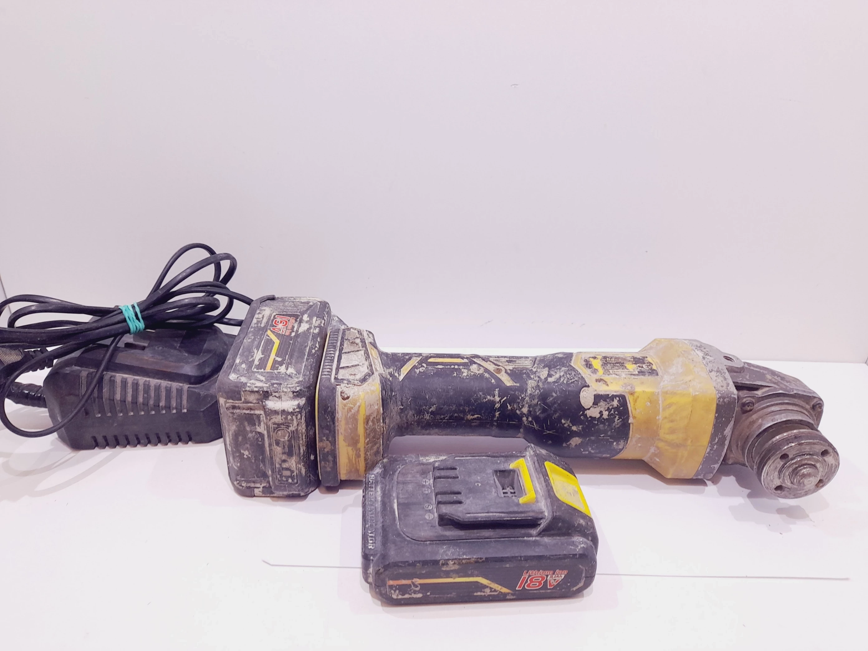 szlifierka-katowa-bawaria-budziszynska-107d-sj-wroclaw