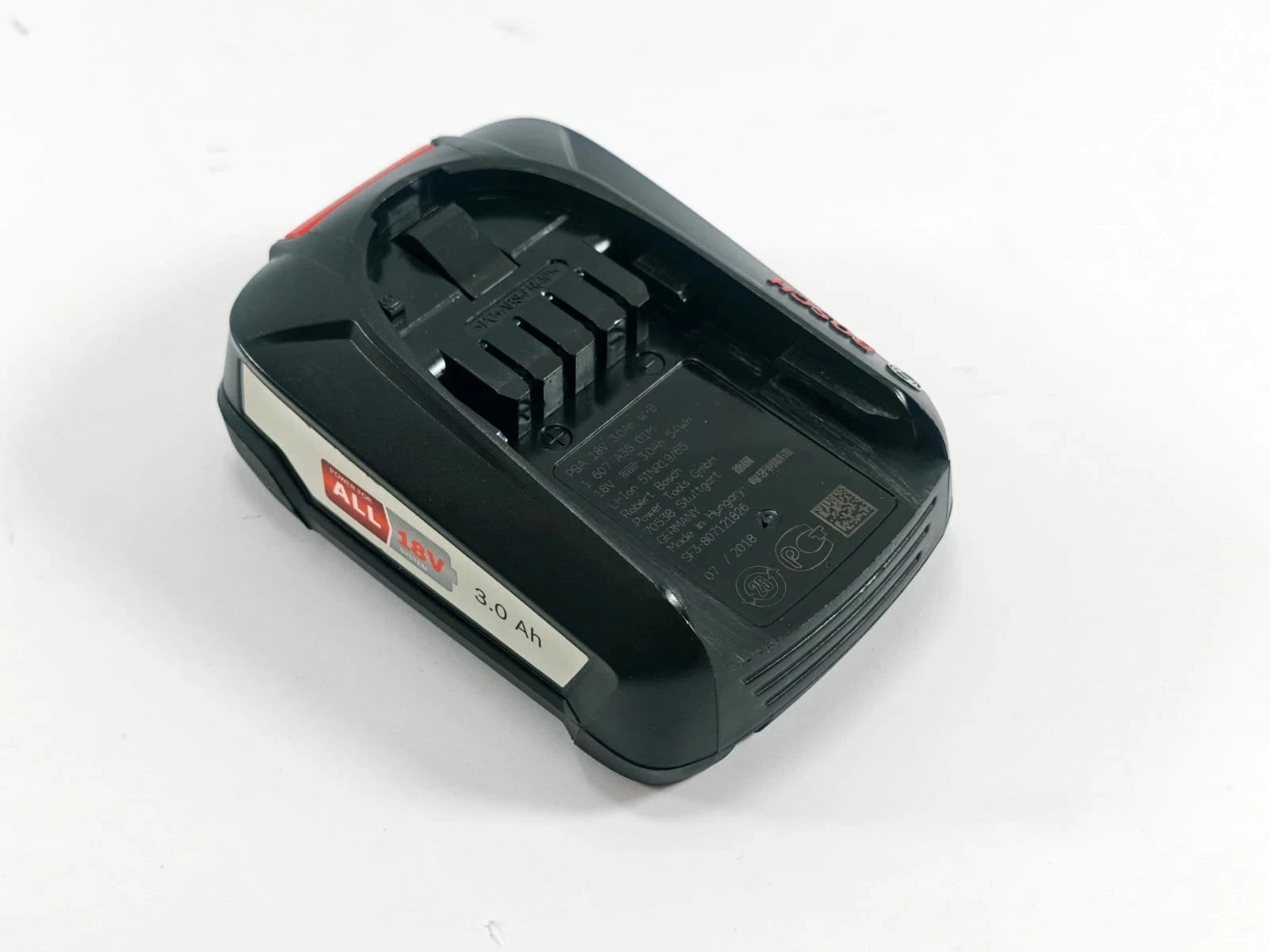 akumulator-bosch-18-v-3-ah-marka-248811-950093