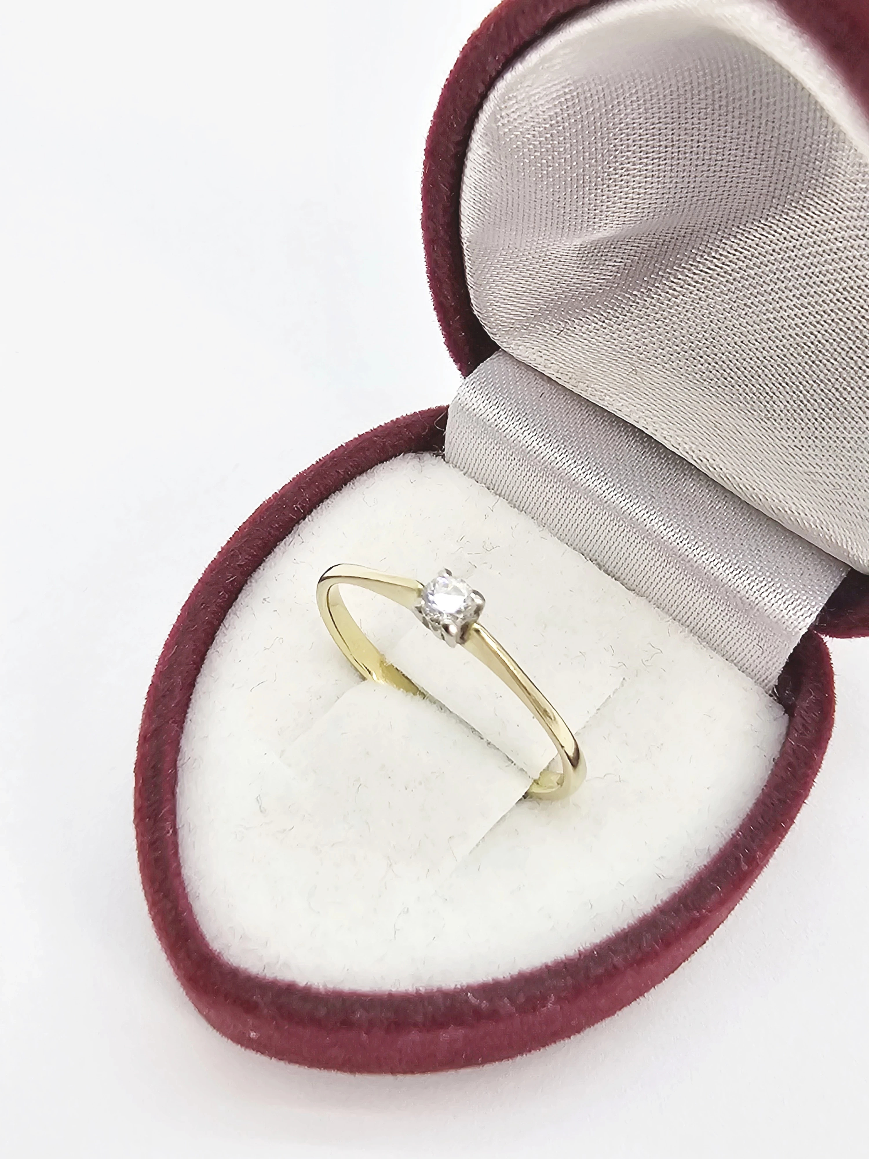 zloty-pierscionek-z-cyrkonia-pr-585-r11-rodzaj-2205-2