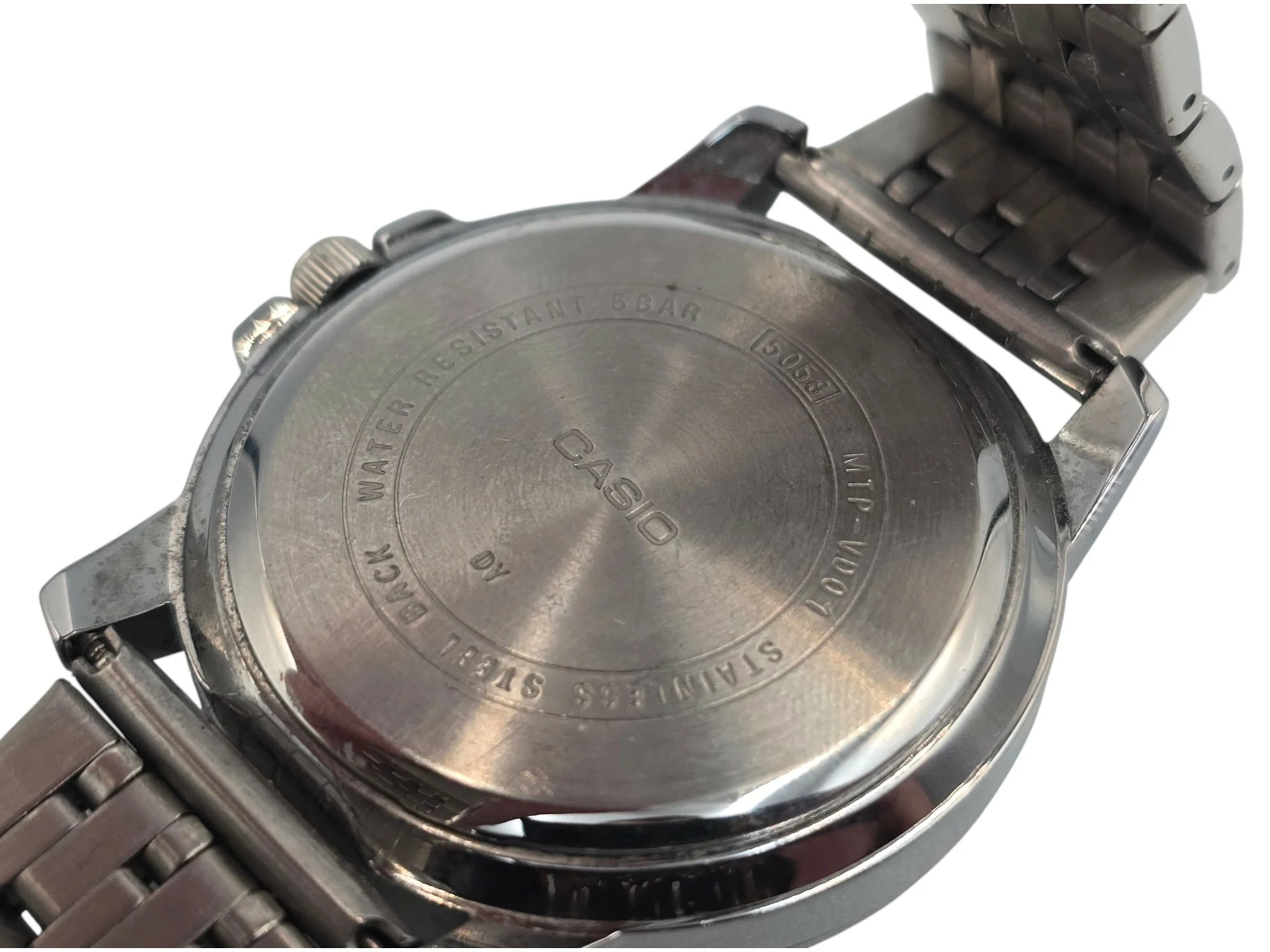 zegarek-meski-casio-mtp-vd01-wodoszczelnosc-129221-1