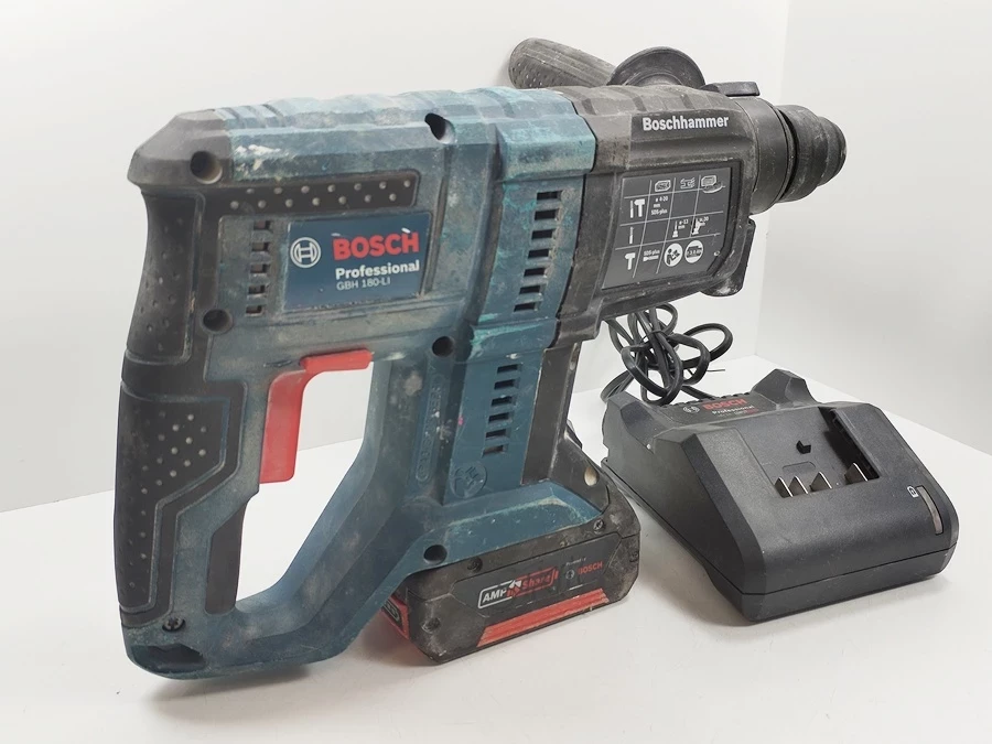 akumulatorowy-mlot-udarowo-obrotowy-bosch-gbh-180-li-grojecka-79-warszawa