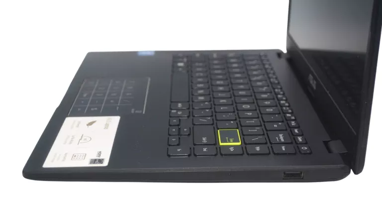 laptop-asus-e410m-14-intel-celeron-n-4-gb-128-gb-niebieski-przekatna-ekranu-1400