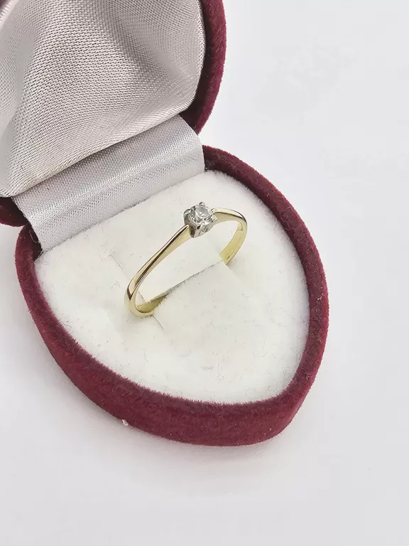 zloty-pierscionek-z-cyrkonia-pr-585-r11-stan-11323-2