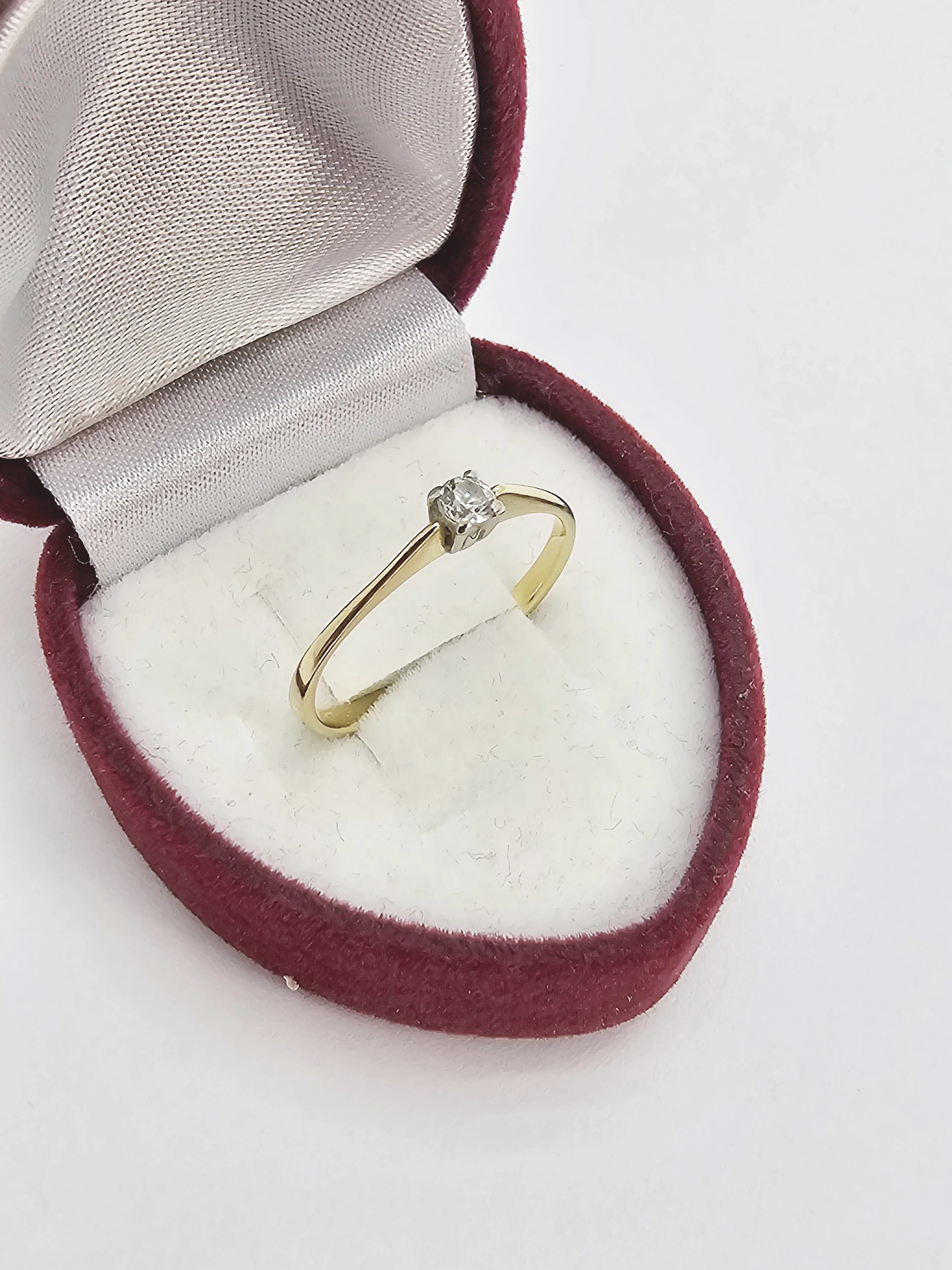 zloty-pierscionek-z-cyrkonia-pr-585-r11-stan-11323-2