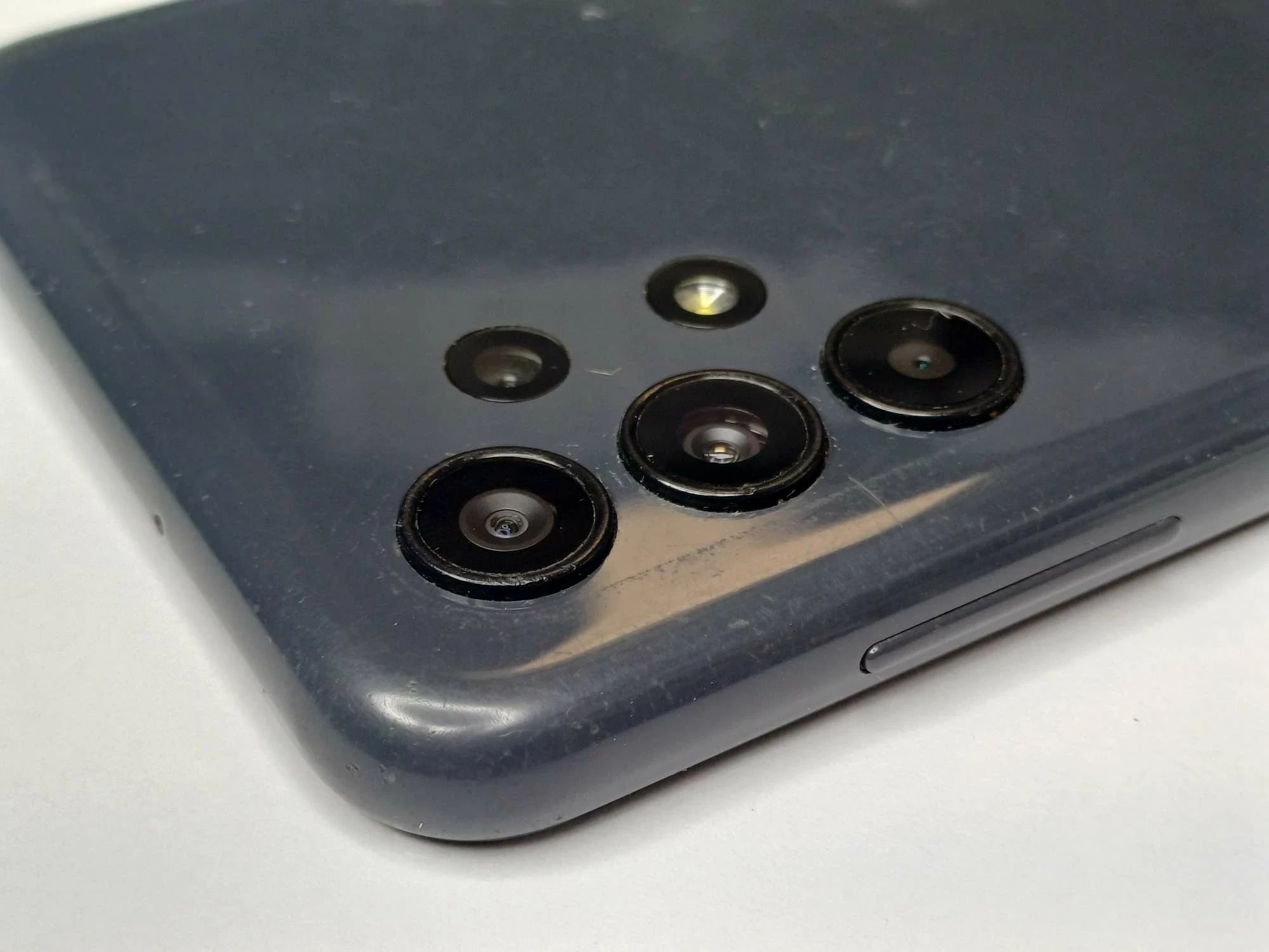 telefon-samsung-a13-4gb64gb-system-operacyjny-4388-1