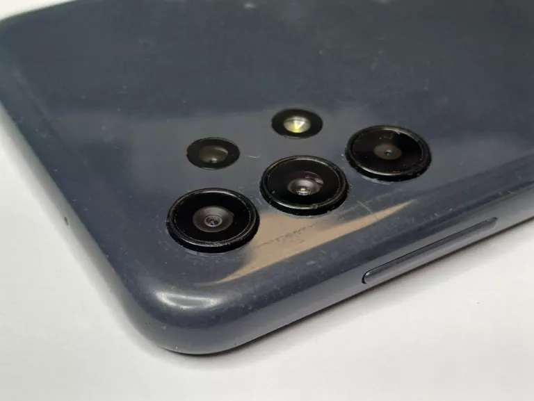 telefon-samsung-a13-4gb64gb-system-operacyjny-4388-1