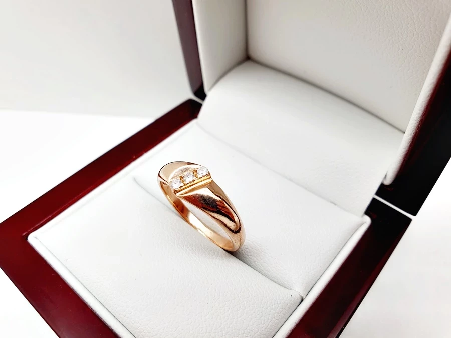 delikatny-elegancki-zloty-pierscionek-z-cyrkoniami-p585-14ct-202g-r12-material-15835-2