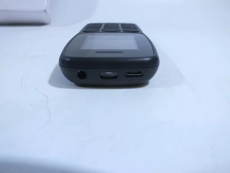 telefon-nokia-106-4g-pud-przekatna-ekranu-177