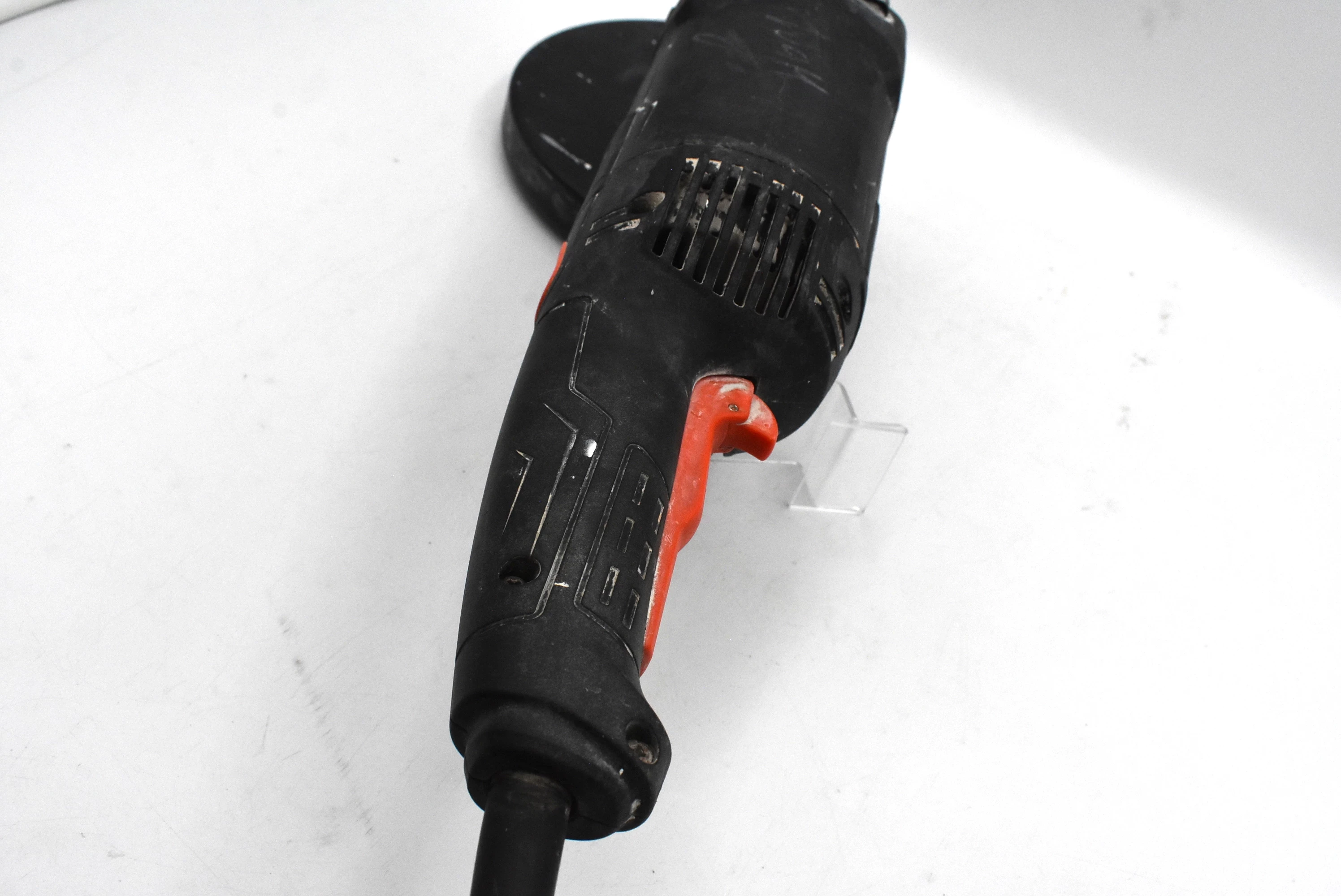 duza-szlifierka-katowa-dnipro-gl-240-230mm-2400w-obracana-rodzaj-250123-1798302