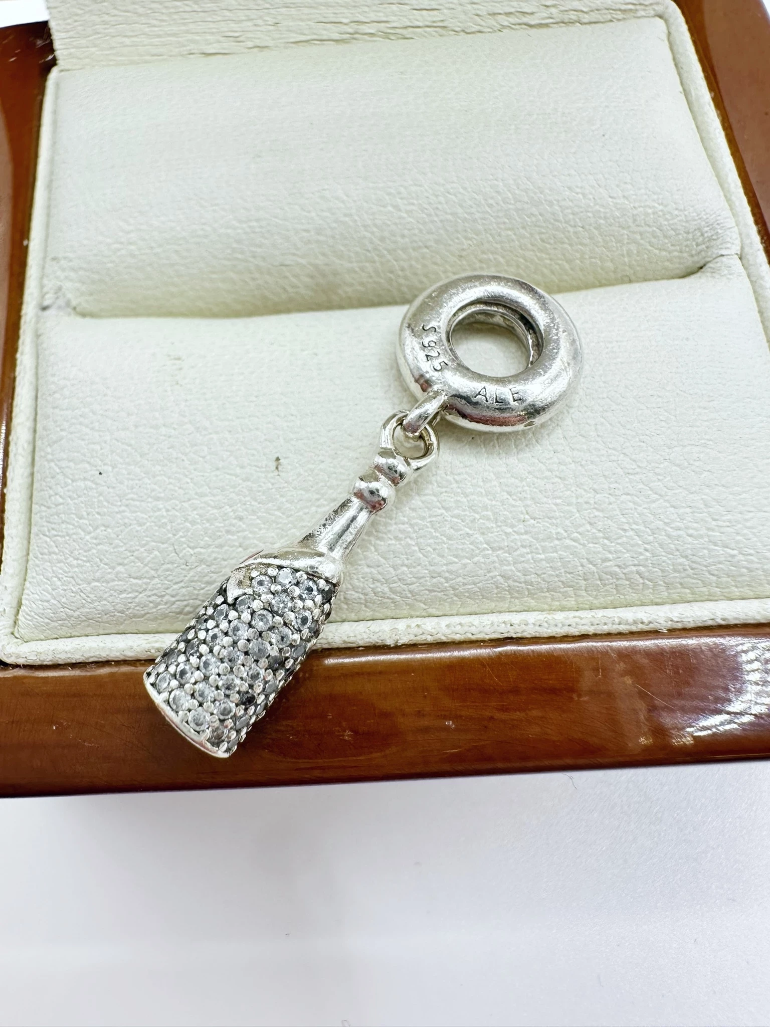 piekny-charms-do-bransoletki-celebration-time-szampan-srebro-925-rodzaj-2205-16