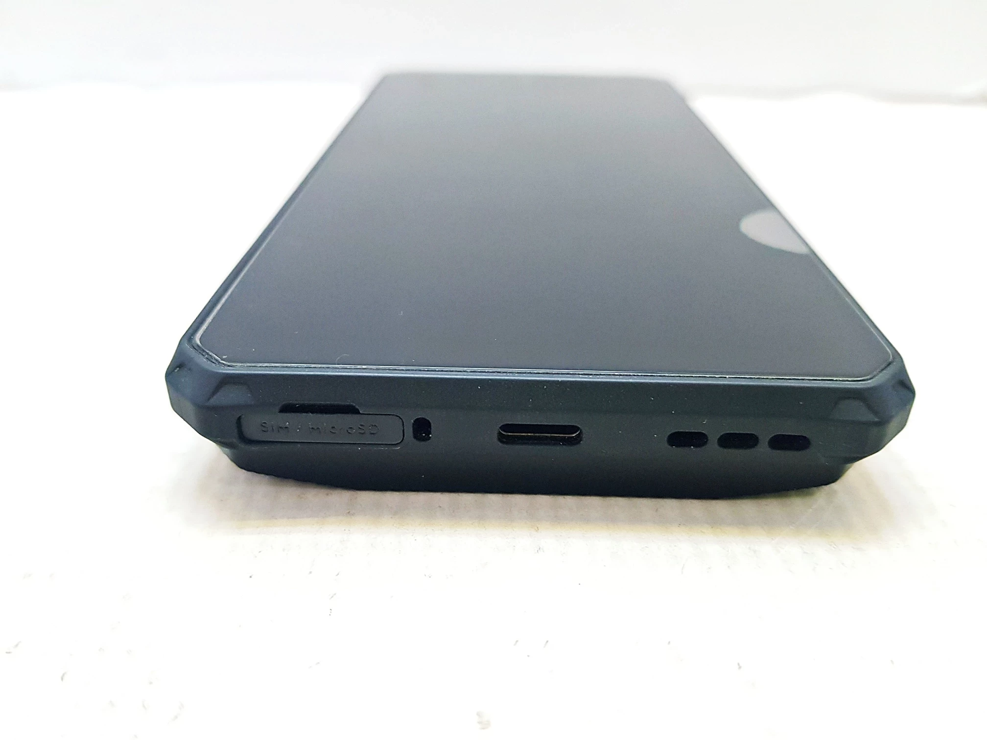 telefon-iiif150-b3-w-pud-bs-ds-2568-dz-220825r-kod-producenta-iiifb3