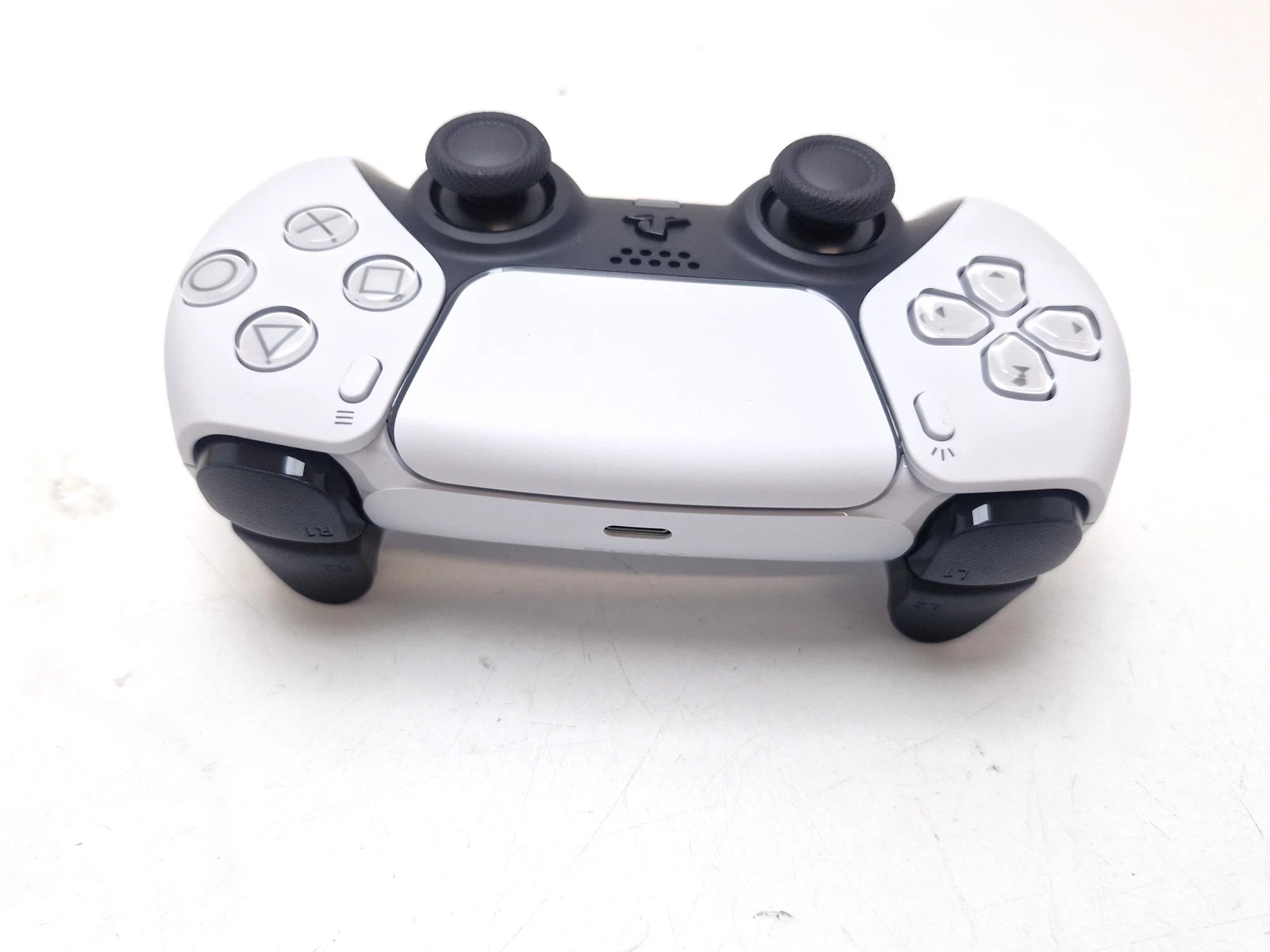 kontroler-bezprzewodowy-pad-ps5-sony-dualsense-v2-ean-gtin-711719399506