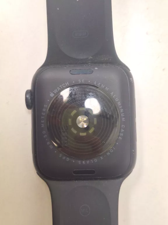 smartwatch-apple-watch-se-2-a2723-marka-248811-1131476