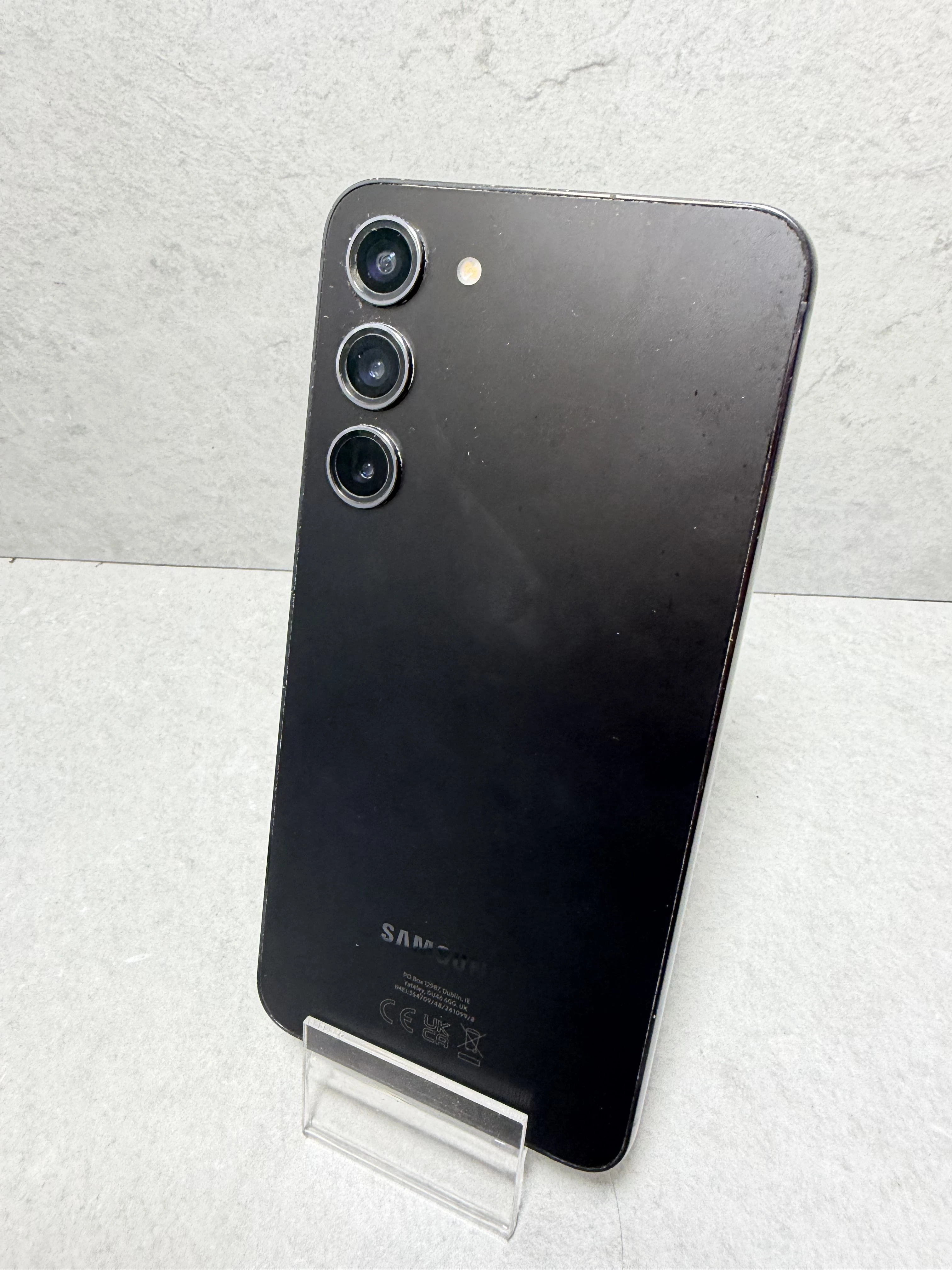 telefon-samsung-galaxy-s23-8256gb-pudelko-stan-11323-2