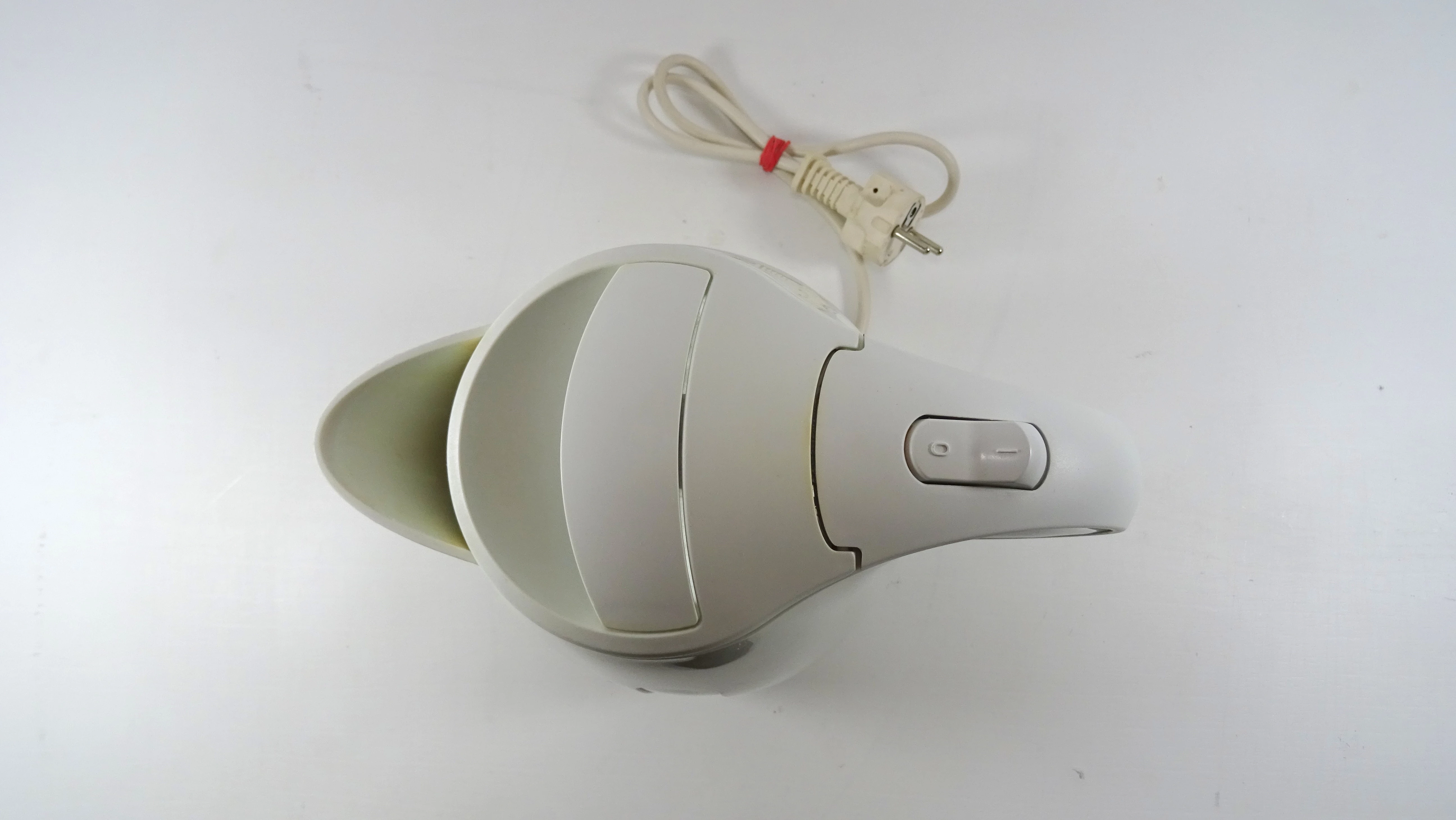 czajnik-przewodowy-philips-hd4646-stan-11323-2