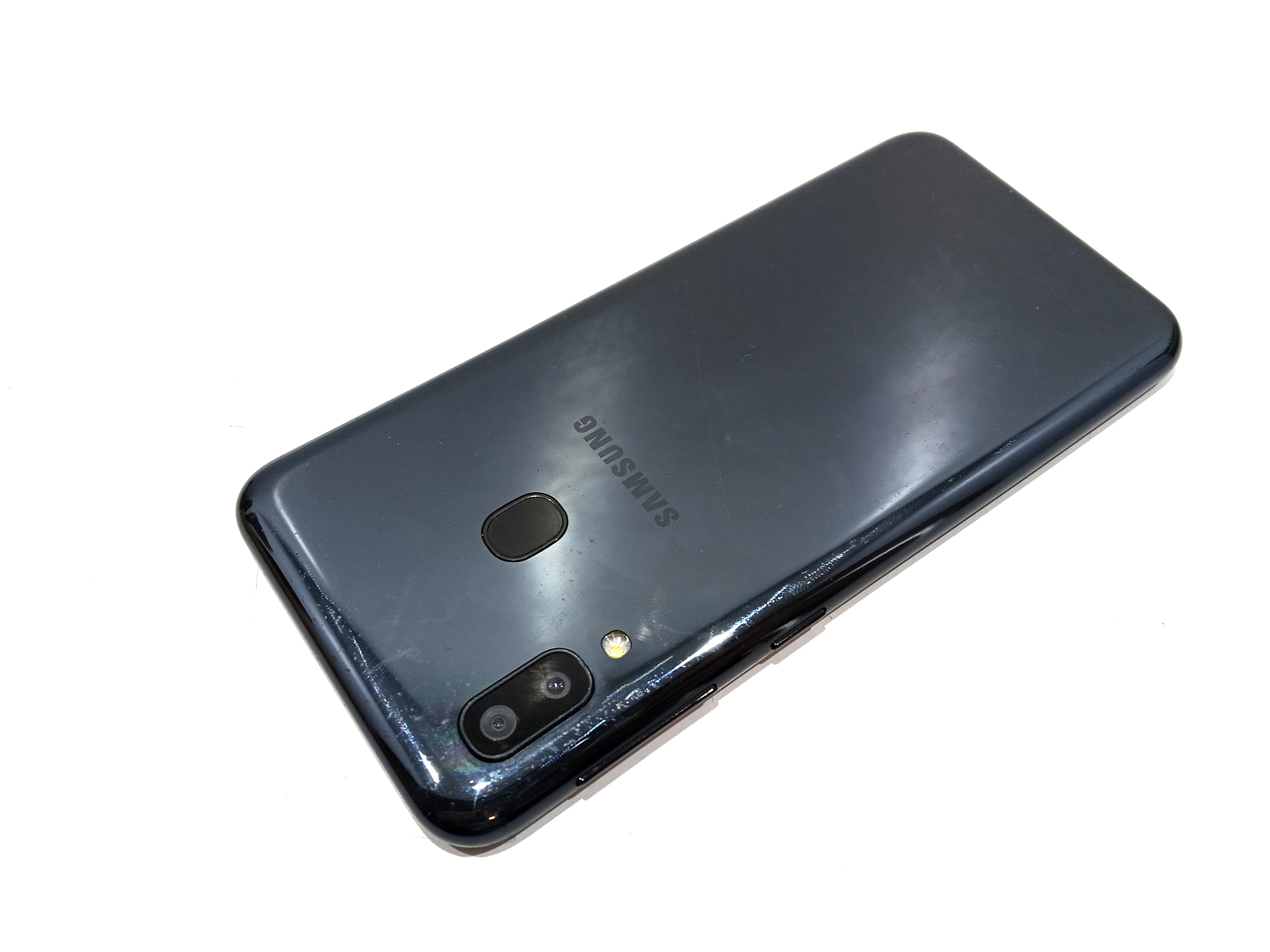 telefon-samsung-galaxy-a20e-typ-202685-212929