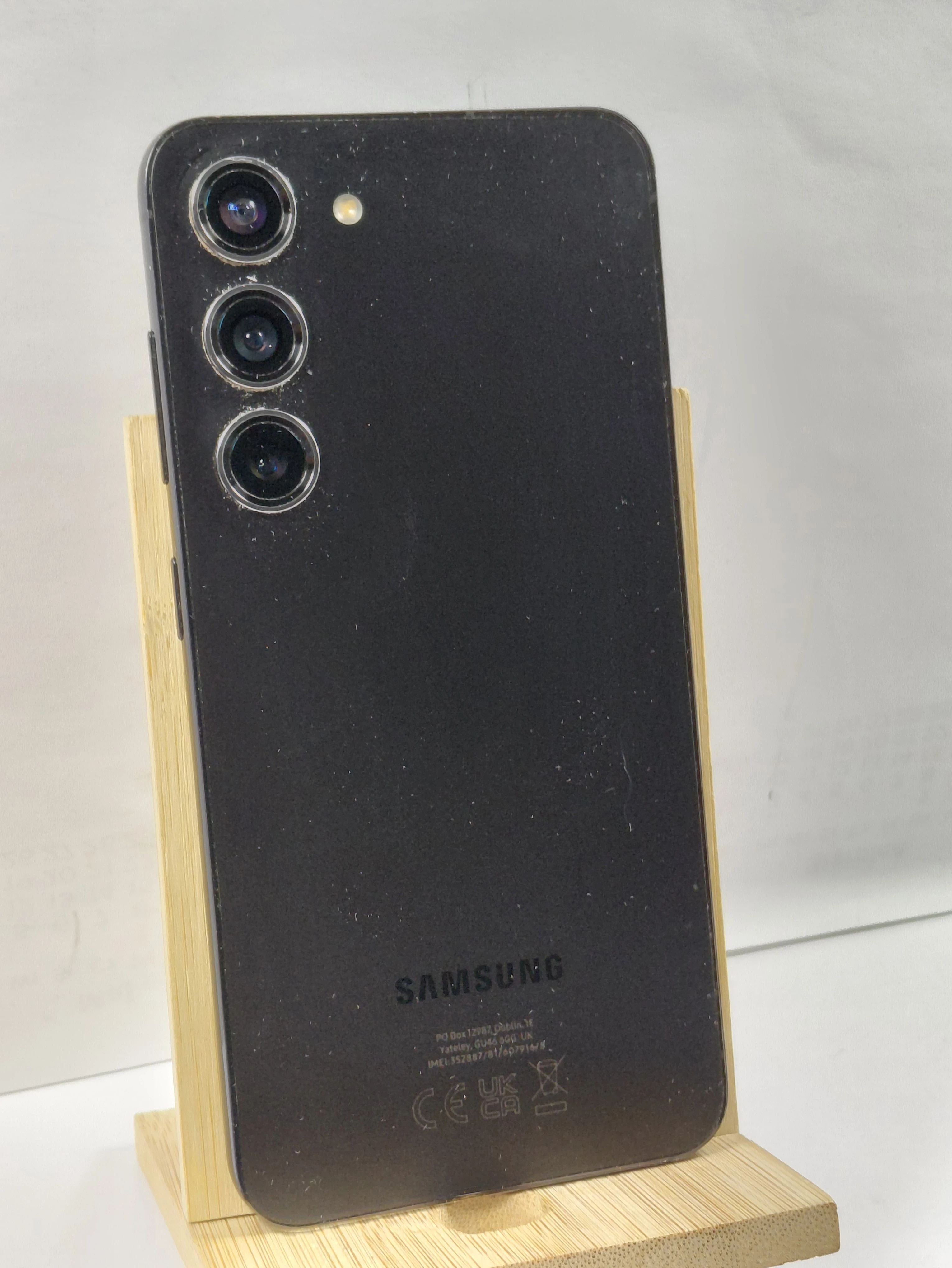 samsung-galaxy-s23-8128gb-stan-11323-2