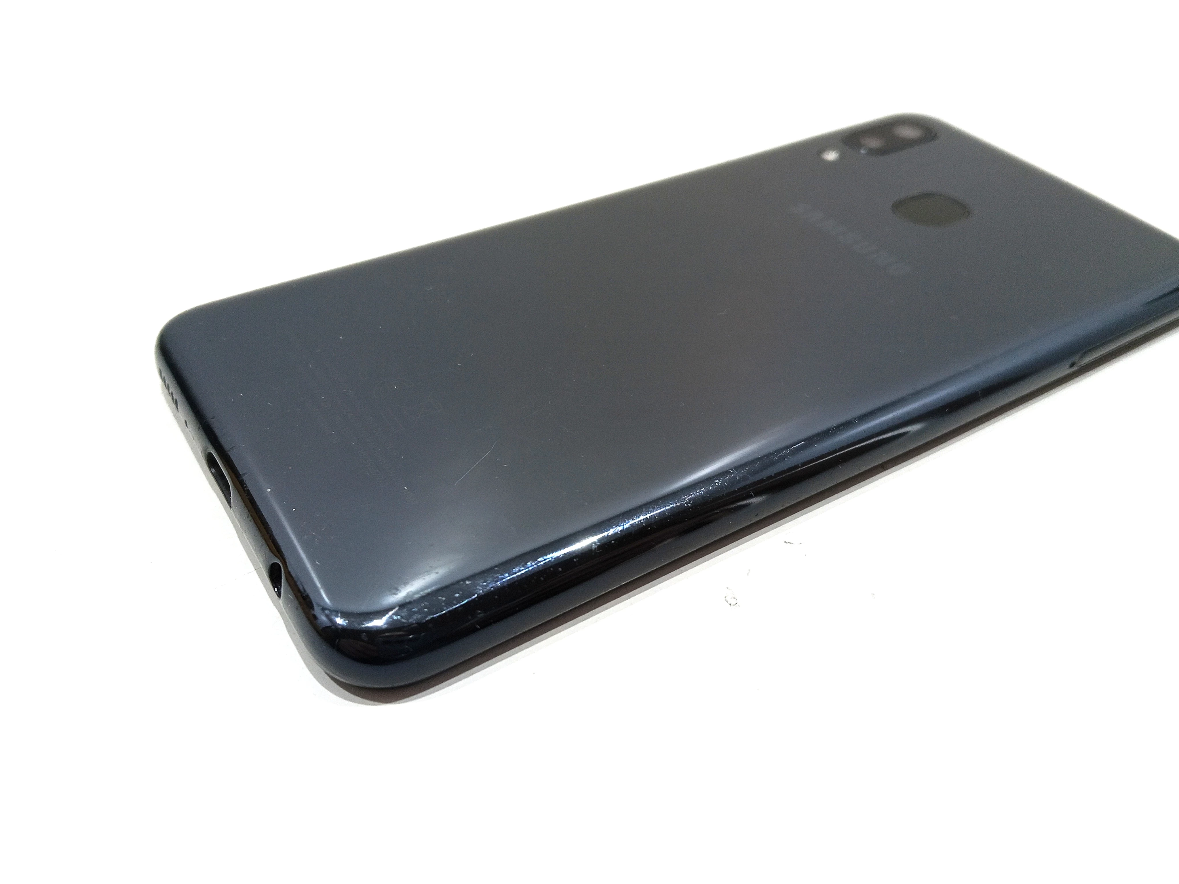 telefon-samsung-galaxy-a20e-stan-11323-2