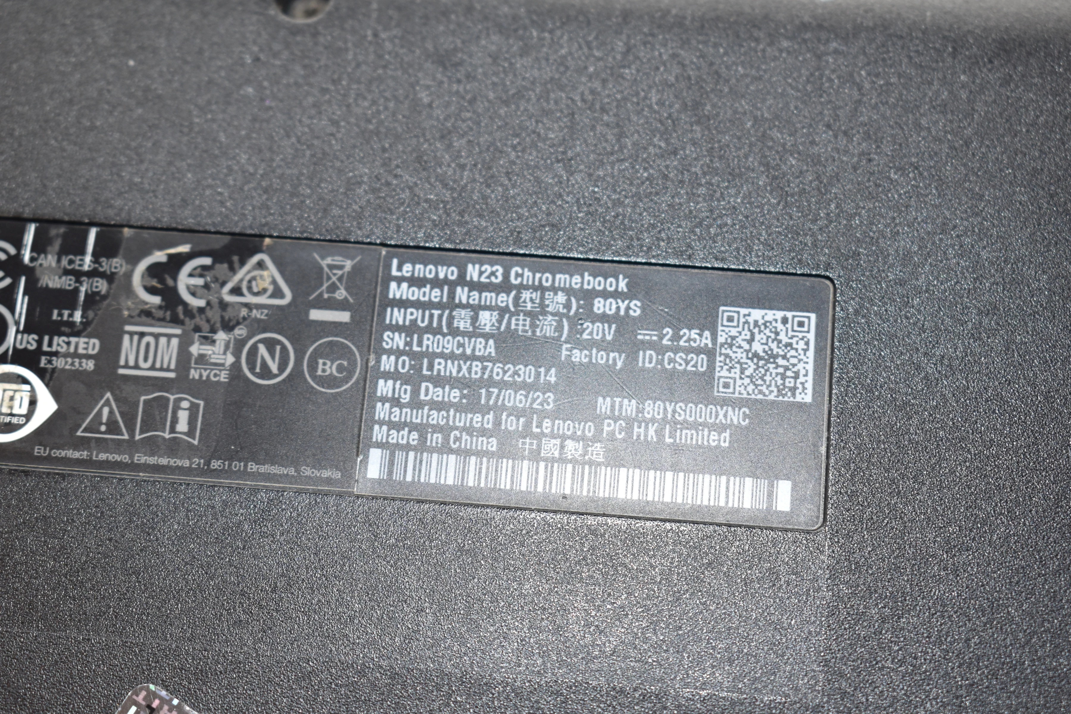 laptop-lenovo-81n3-kod-producenta-d45c