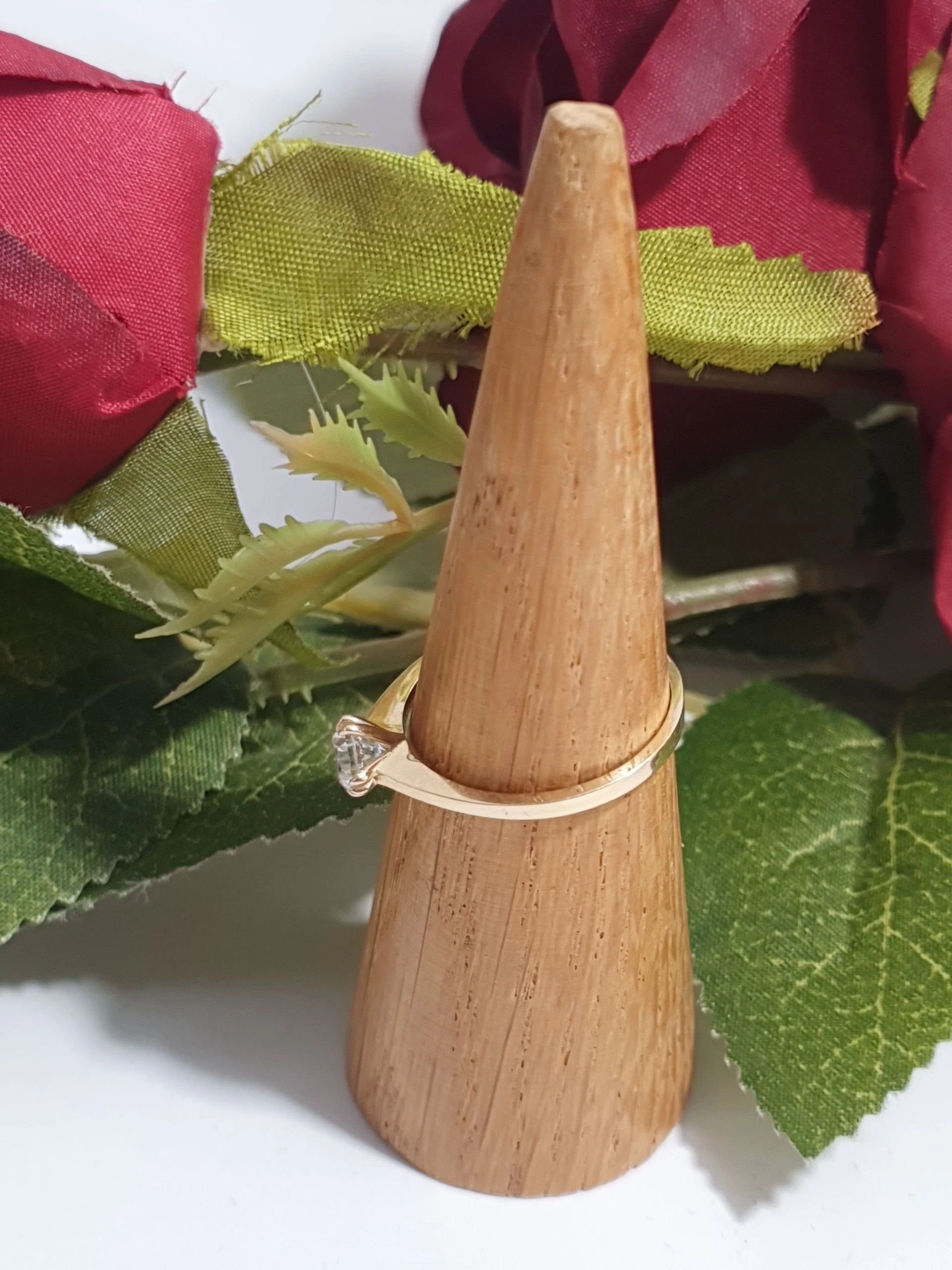 piekny-zloty-pierscionek-120-g-585-material-15835-2