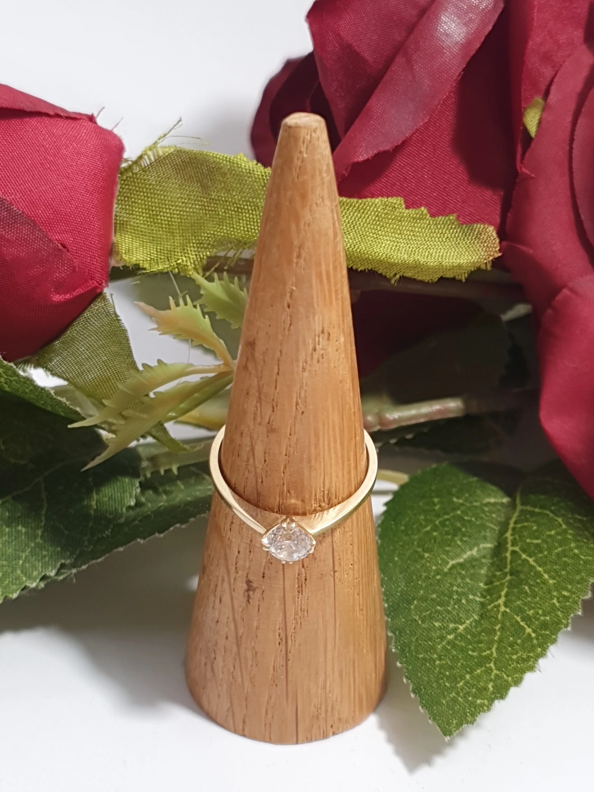 piekny-zloty-pierscionek-120-g-585-dworcowa-1a-pisz