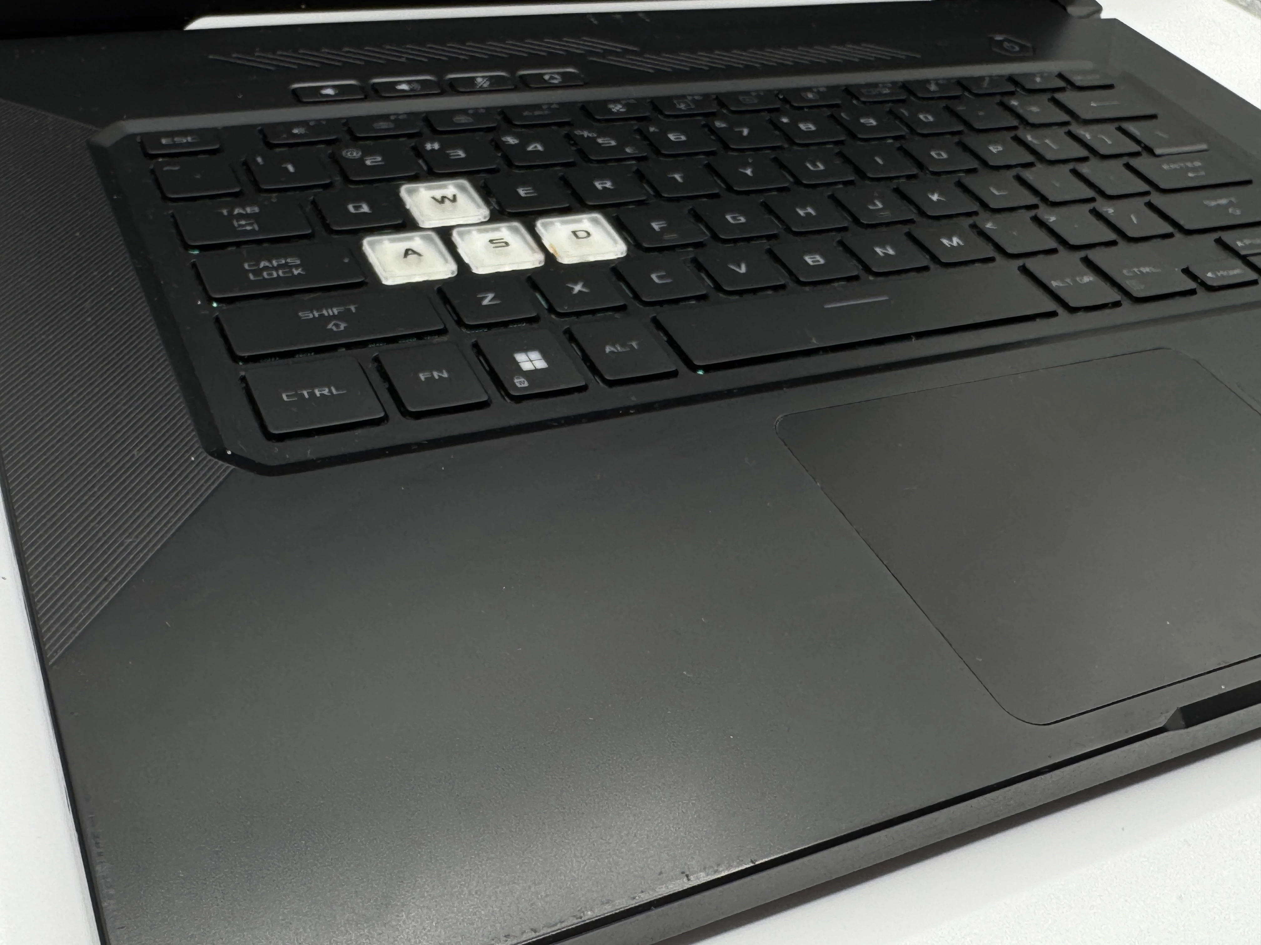 laptop-asus-tuf-dash-f15-fx516p-16-ram-rtx-3050-ean-gtin-4711081543817