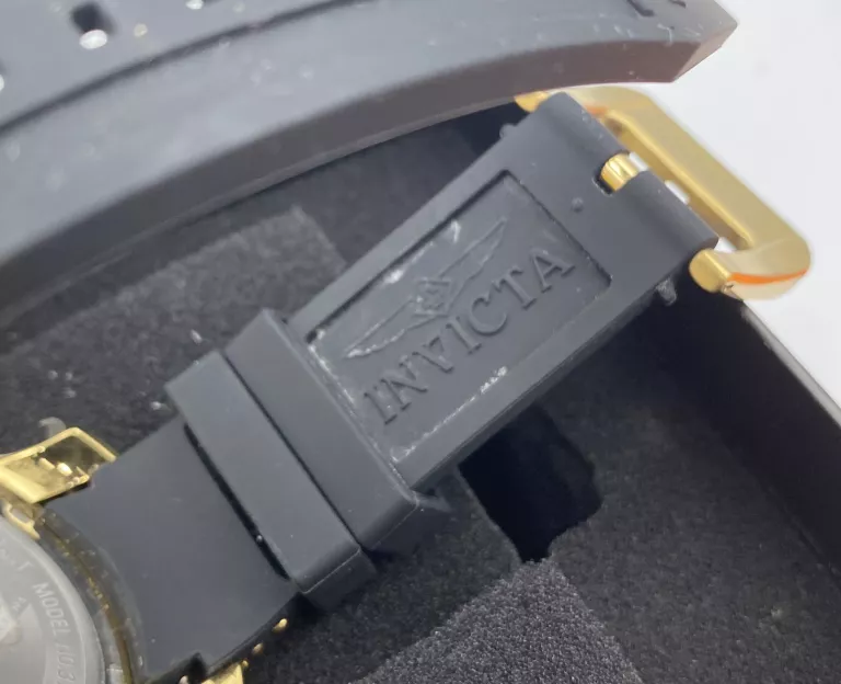 zegarek-invicta-scuba-6981-material-paska-129219-3