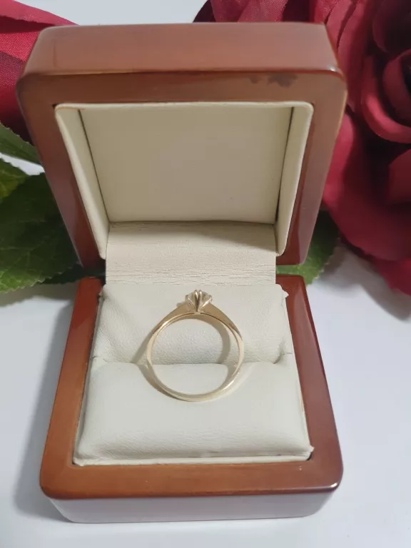 piekny-zloty-pierscionek-120-g-585-rodzaj-2205-2