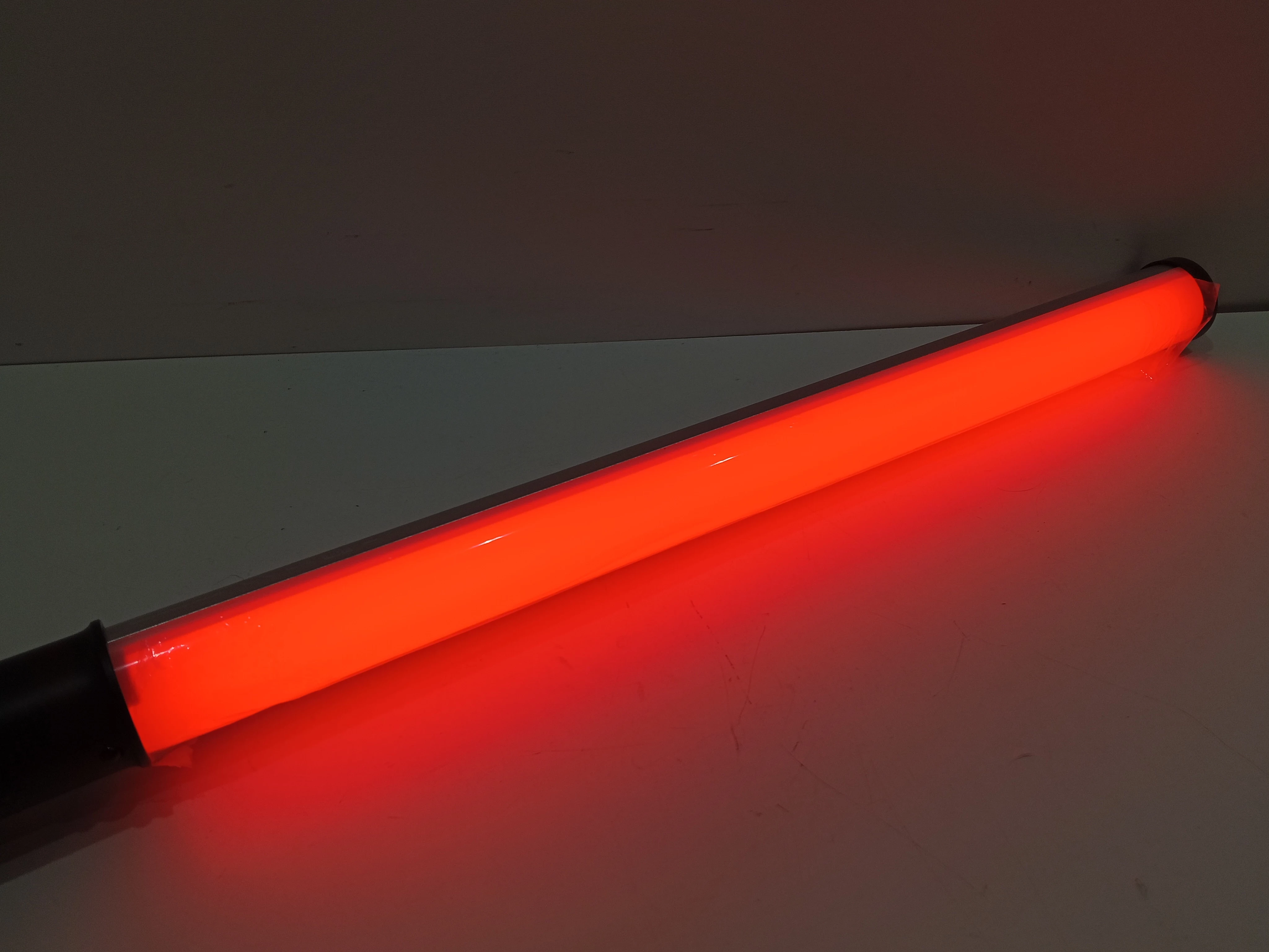 lampa-led-newell-rgb-kathi-zrodlo-swiatla-26942-2