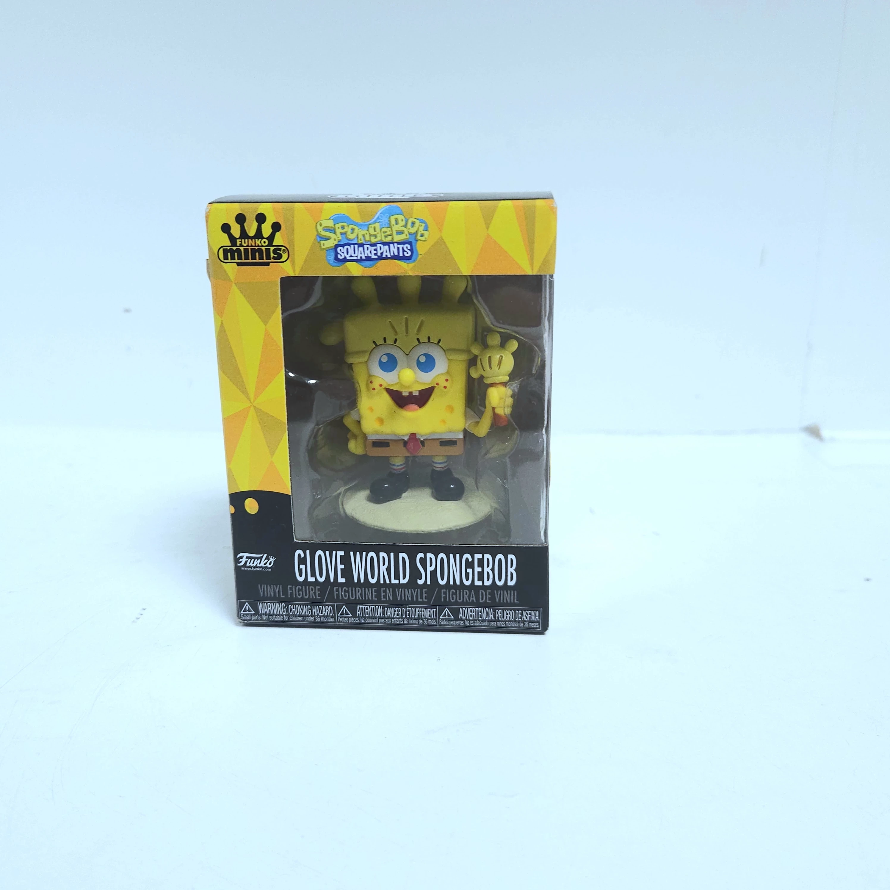 figurka-kolekcjonerska-spongebob-kanciastoporty-swiat-rekawiczek-1671-staromiejska-6-jawor