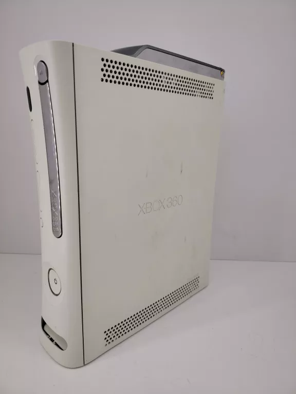 konsola-xbox-360-2x-pad-bezprzewodowy-okablowanie-sluchawki-liczba-kontrolerow-w-zestawie-205994-225550