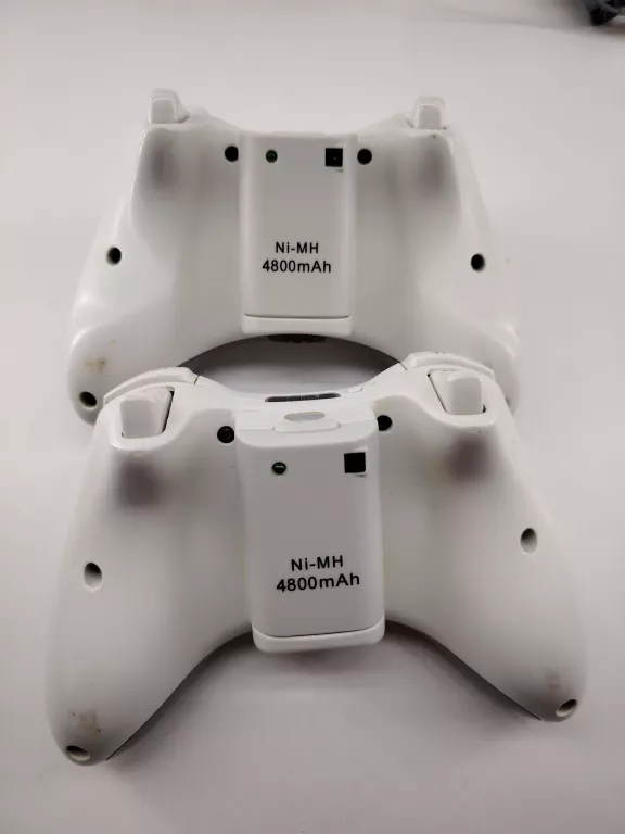 konsola-xbox-360-2x-pad-bezprzewodowy-okablowanie-sluchawki-stan-11323-2