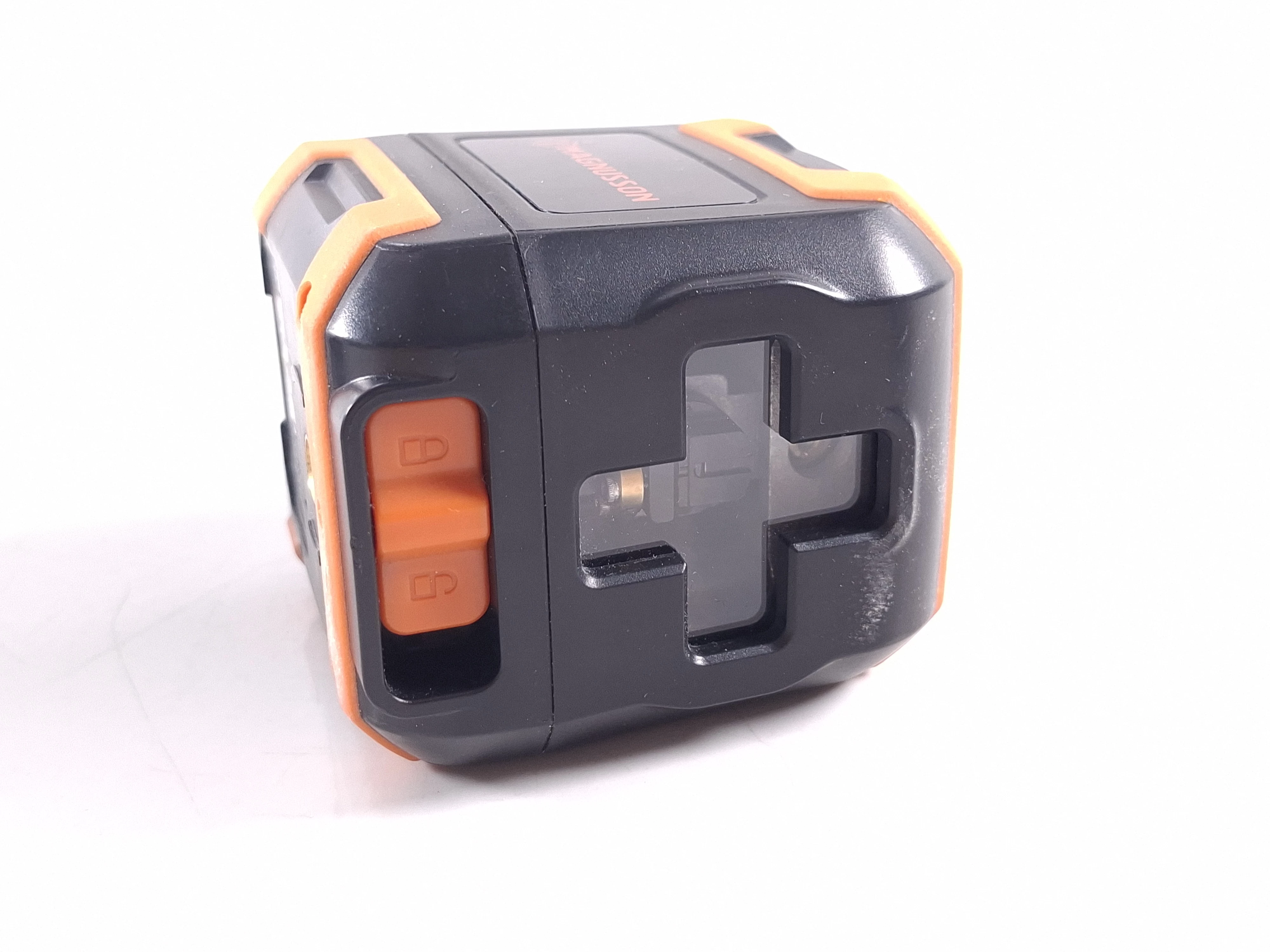 laser-krzyzowy-magnusson-samopoziomujacy-21-gcl001-marka-248811-950928