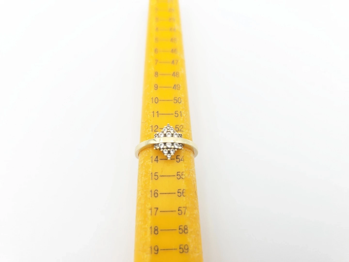 sliczny-zloty-pierscionek-333-r-13-rozmiarsrednica-wew-mm-372-13