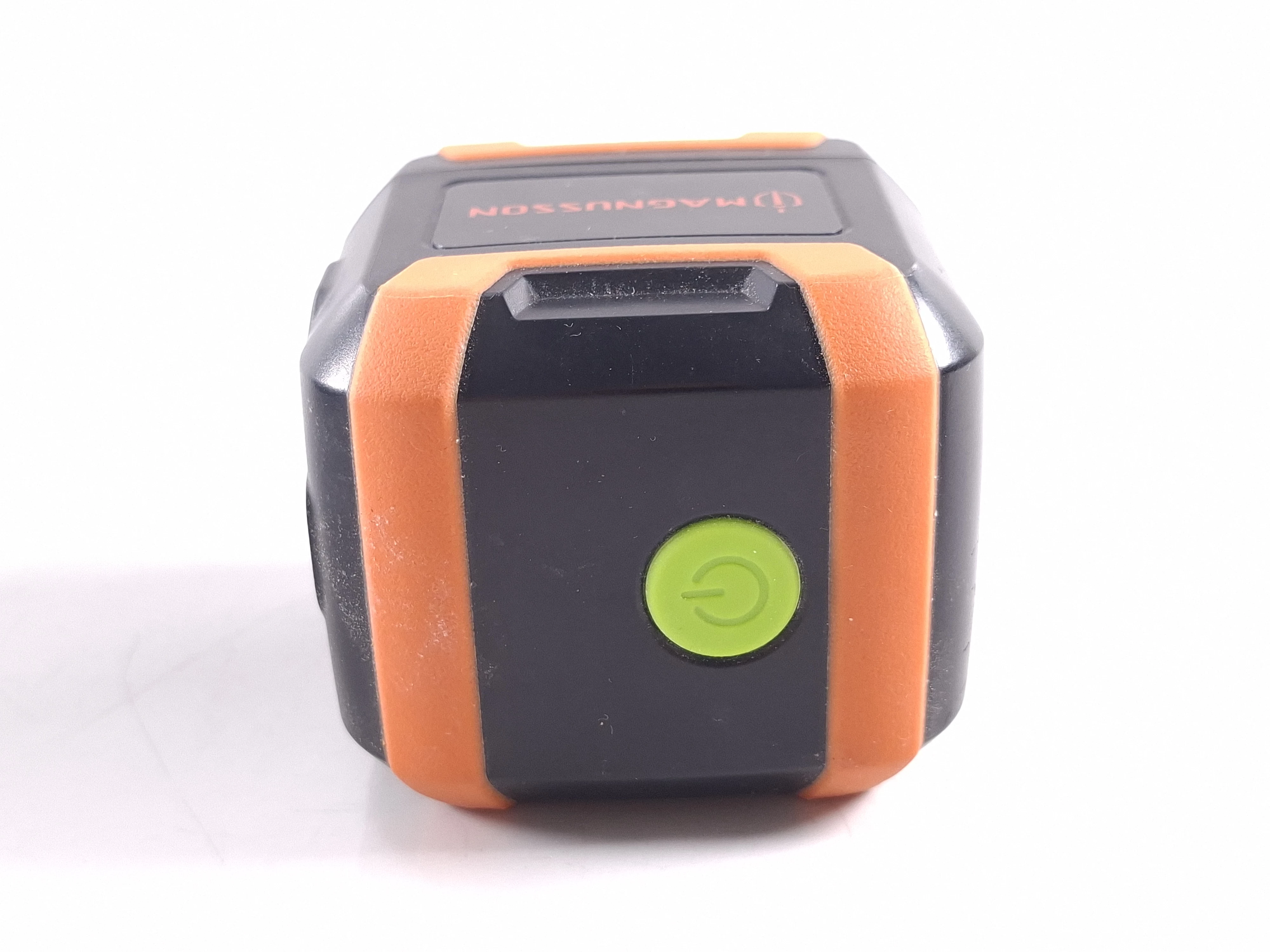 laser-krzyzowy-magnusson-samopoziomujacy-21-gcl001-kod-producenta-im03